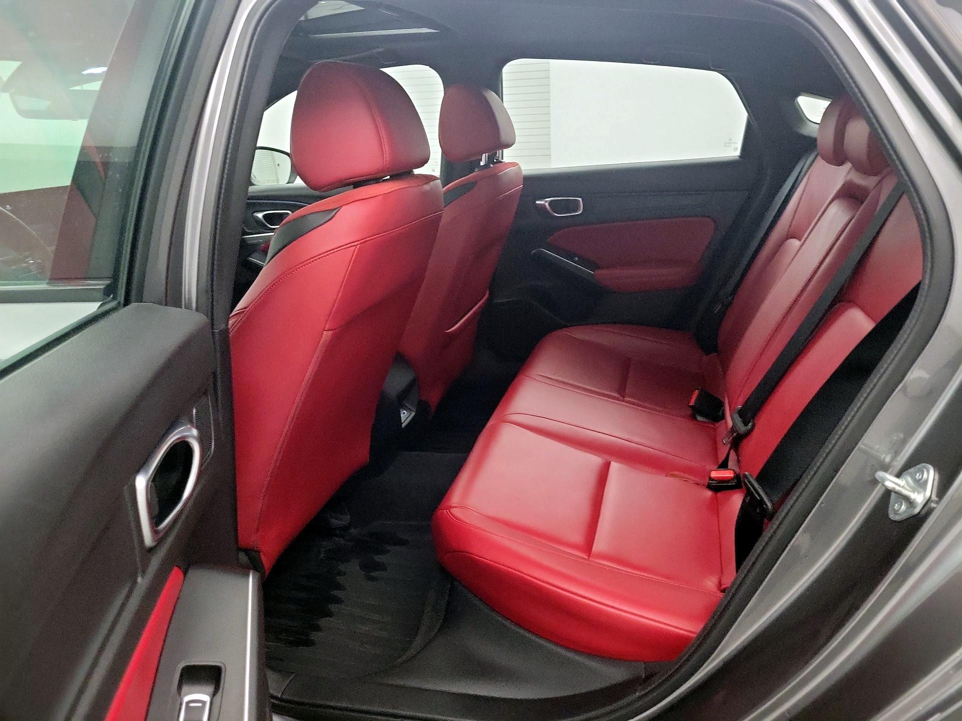 Thumbnail: 2023 Acura Integra - 18