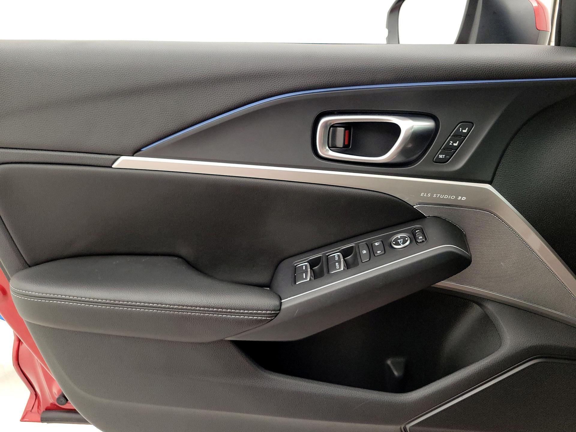 Thumbnail: 2023 Acura Integra - 12