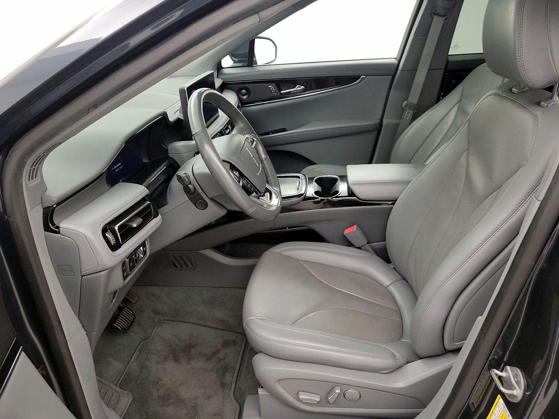 Thumbnail: 2022 Lincoln Nautilus - 11