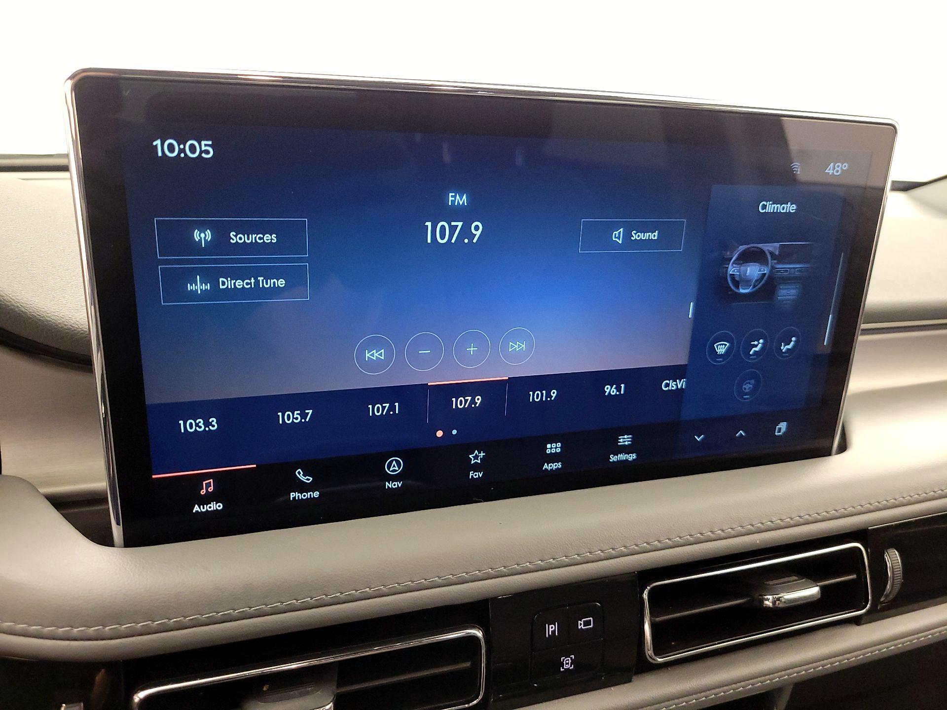 Thumbnail: 2022 Lincoln Nautilus - 16