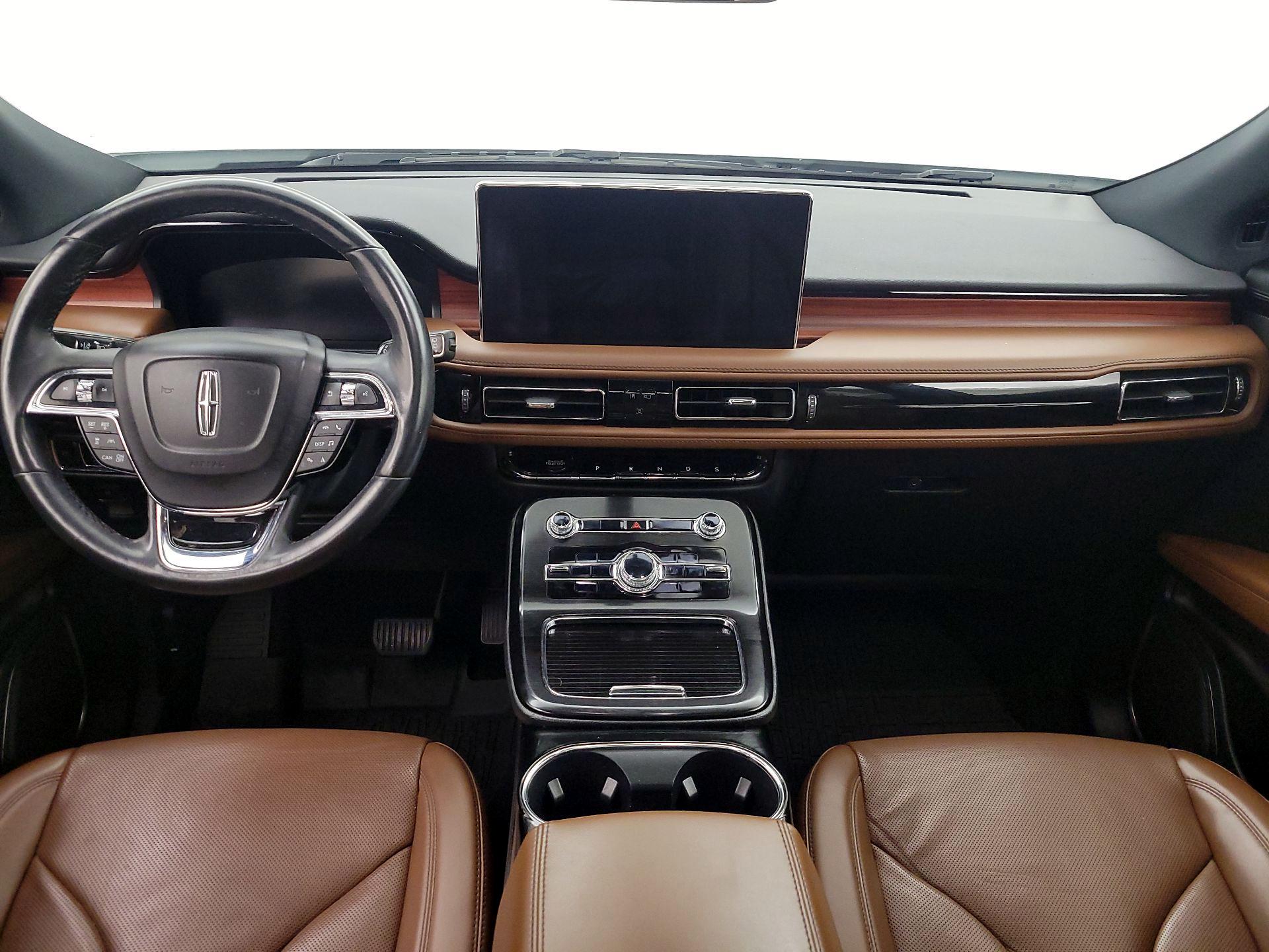 Thumbnail: 2022 Lincoln Nautilus - 9