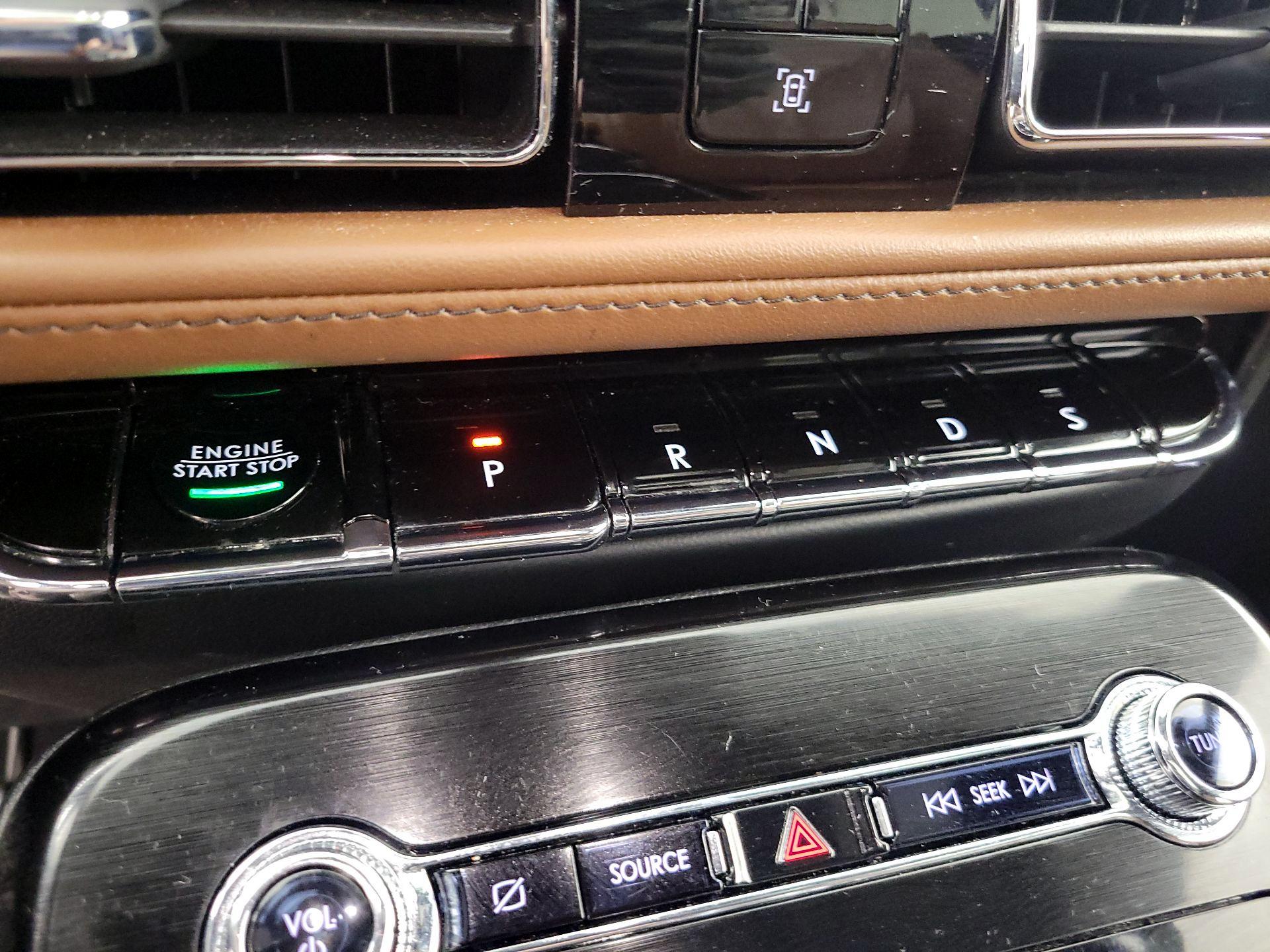 Thumbnail: 2022 Lincoln Nautilus - 18