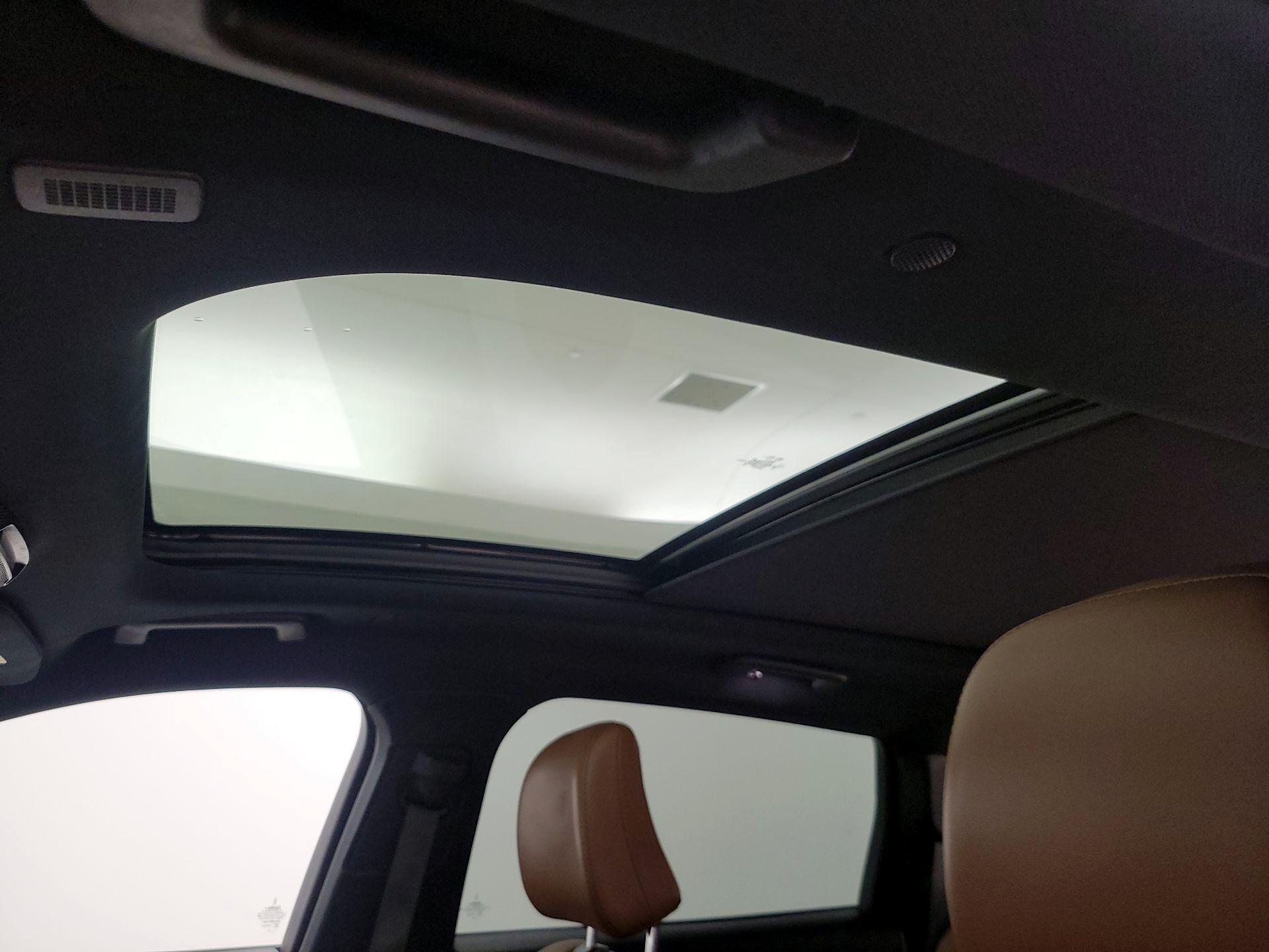 Thumbnail: 2022 Lincoln Nautilus - 20