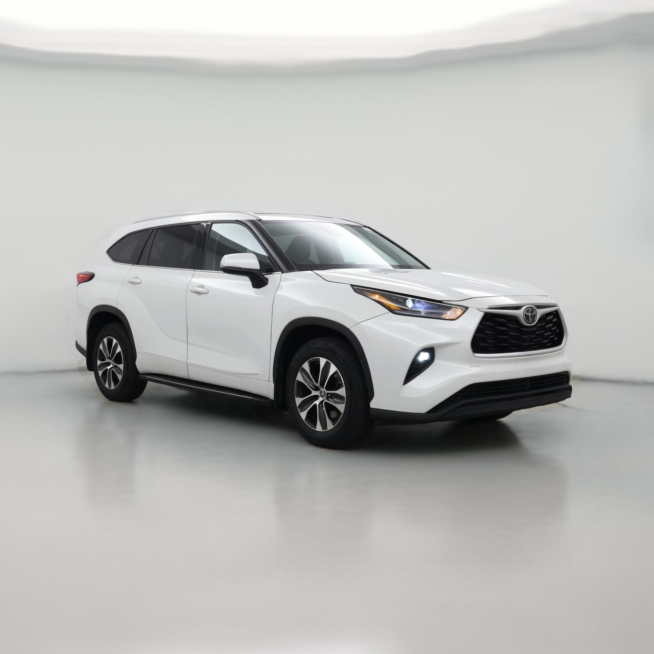 Thumbnail: 2022 Toyota Highlander - 1