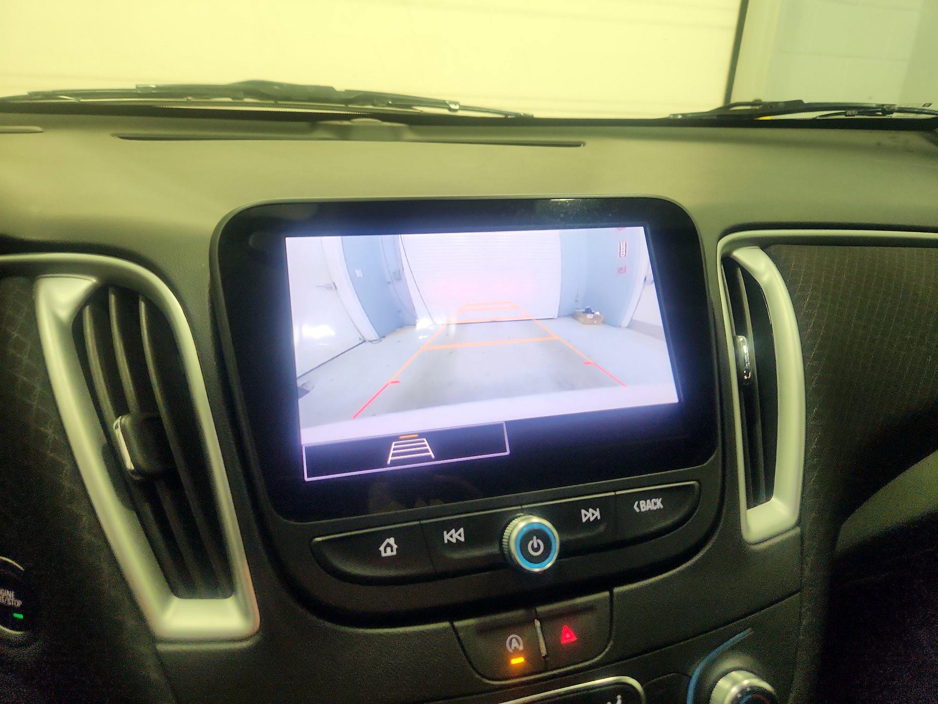 Thumbnail: 2023 Chevrolet Malibu - 14