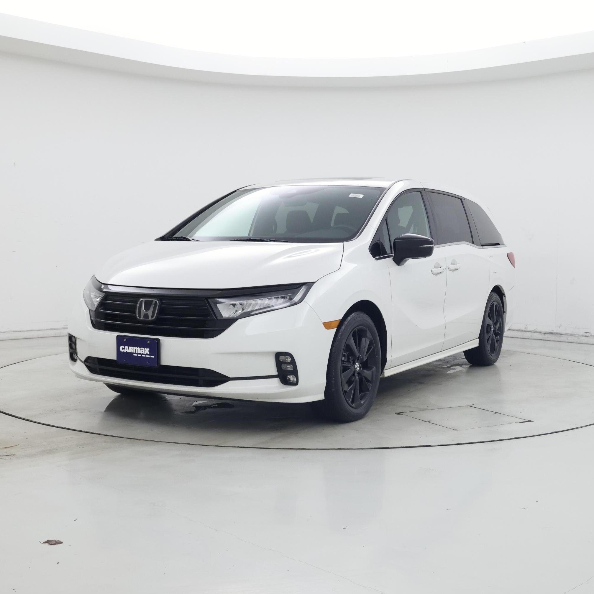 Thumbnail: 2023 Honda Odyssey - 4