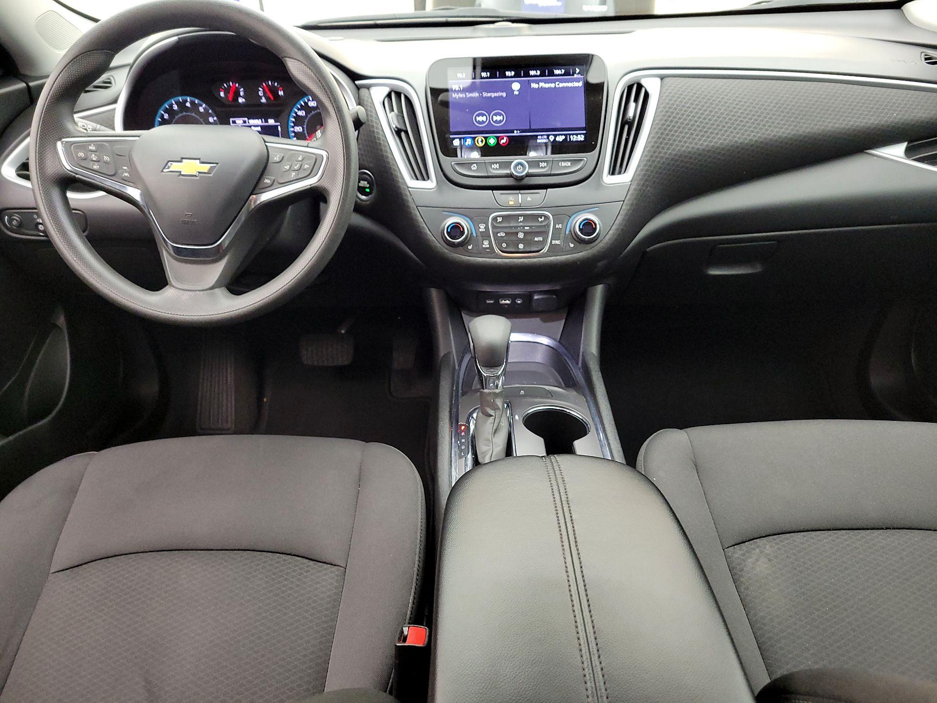 Thumbnail: 2023 Chevrolet Malibu - 9