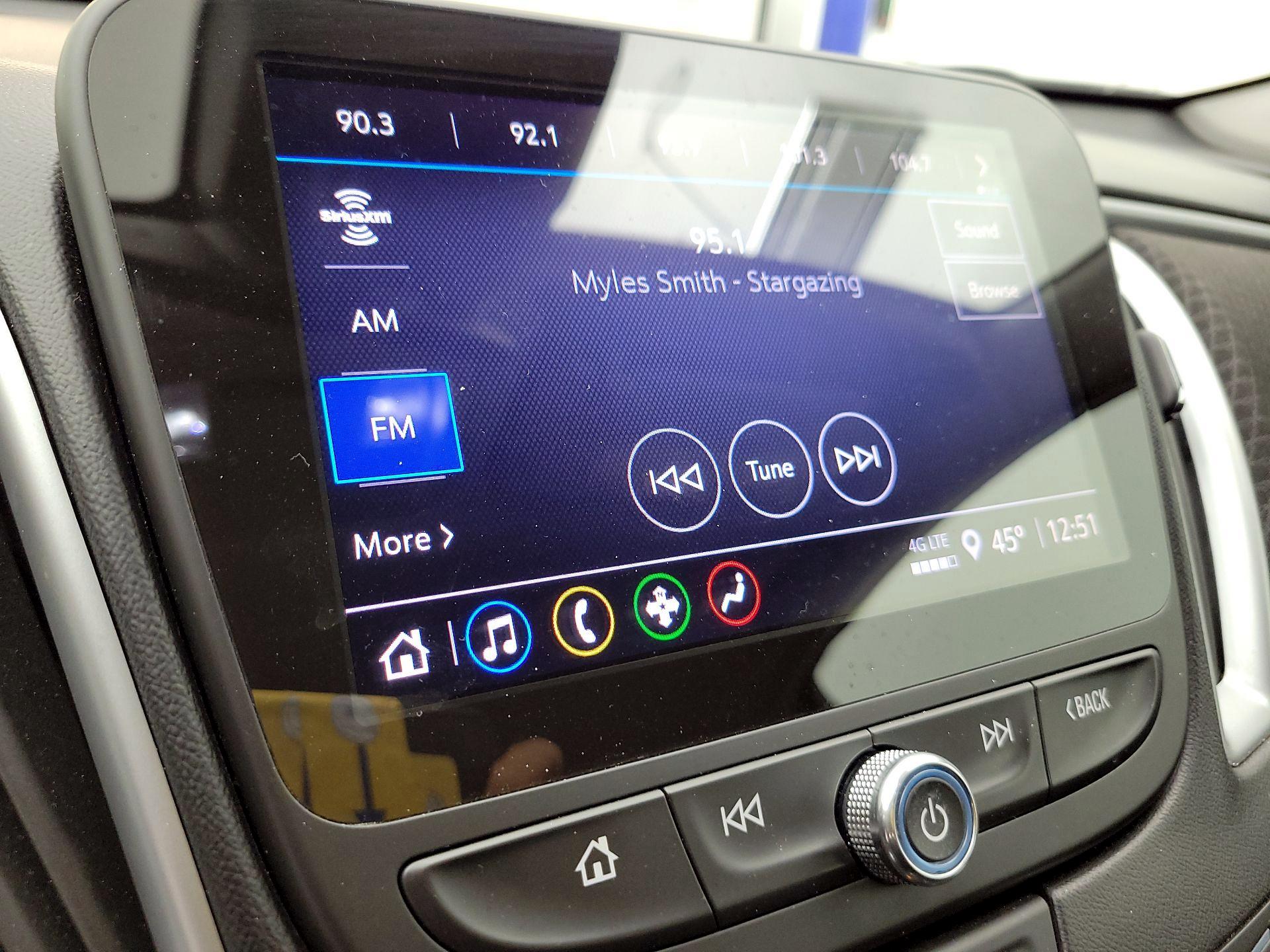 Thumbnail: 2023 Chevrolet Malibu - 15