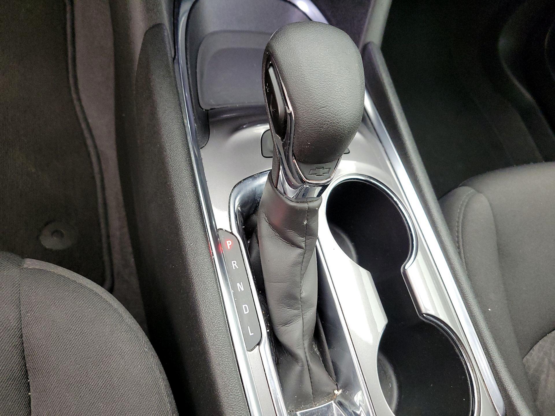 Thumbnail: 2023 Chevrolet Malibu - 17