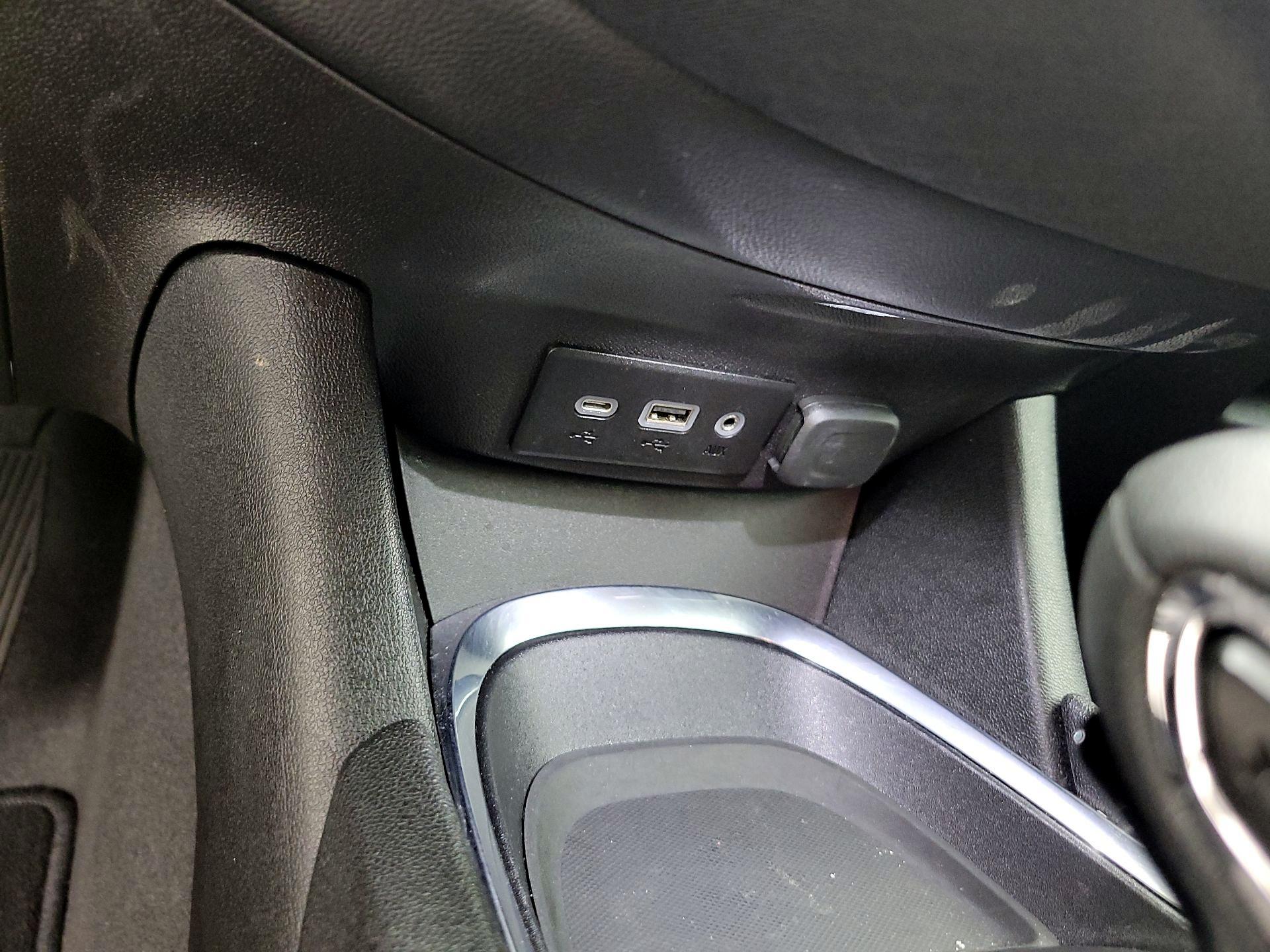 Thumbnail: 2023 Chevrolet Malibu - 18