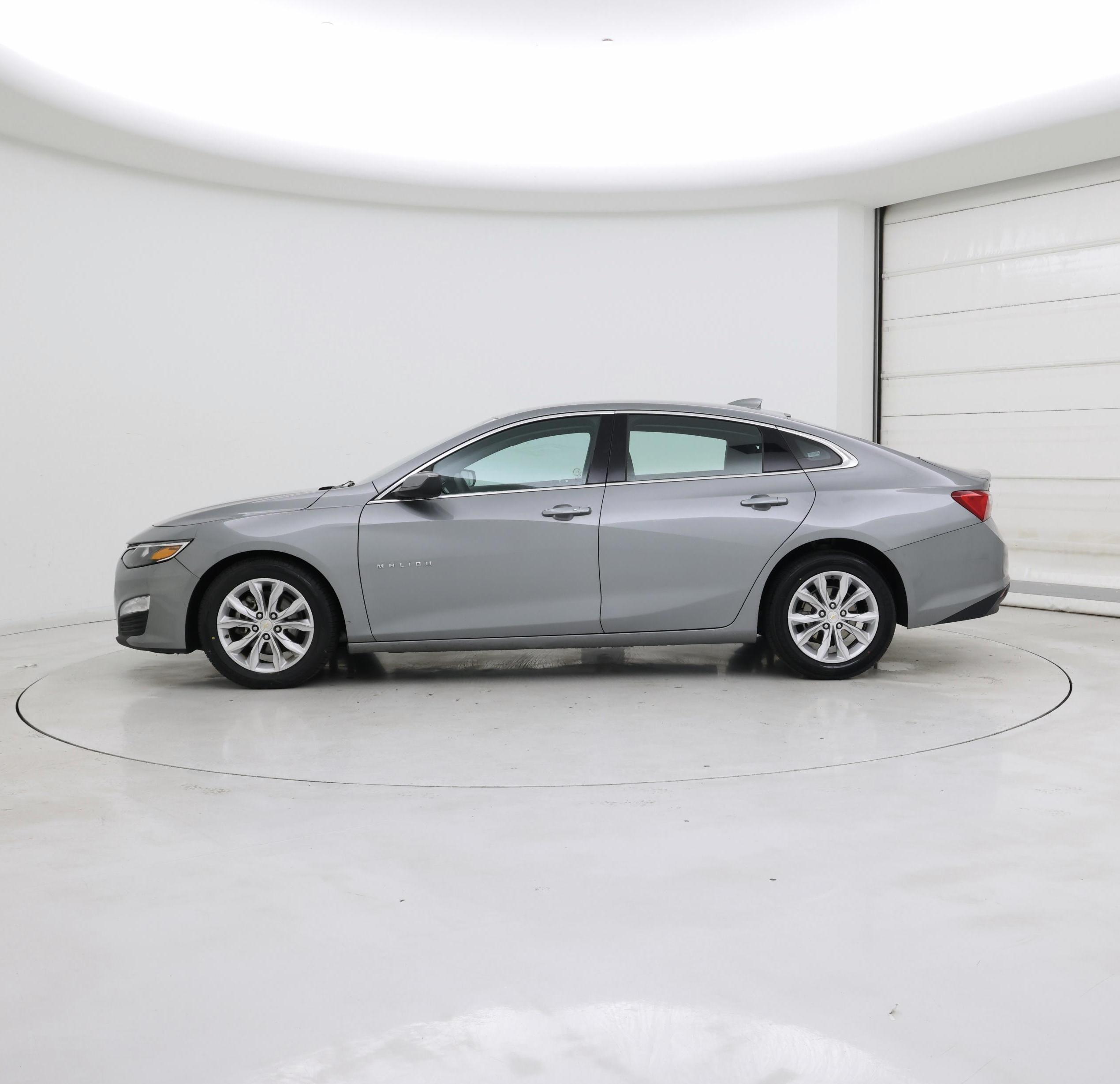 Thumbnail: 2023 Chevrolet Malibu - 3