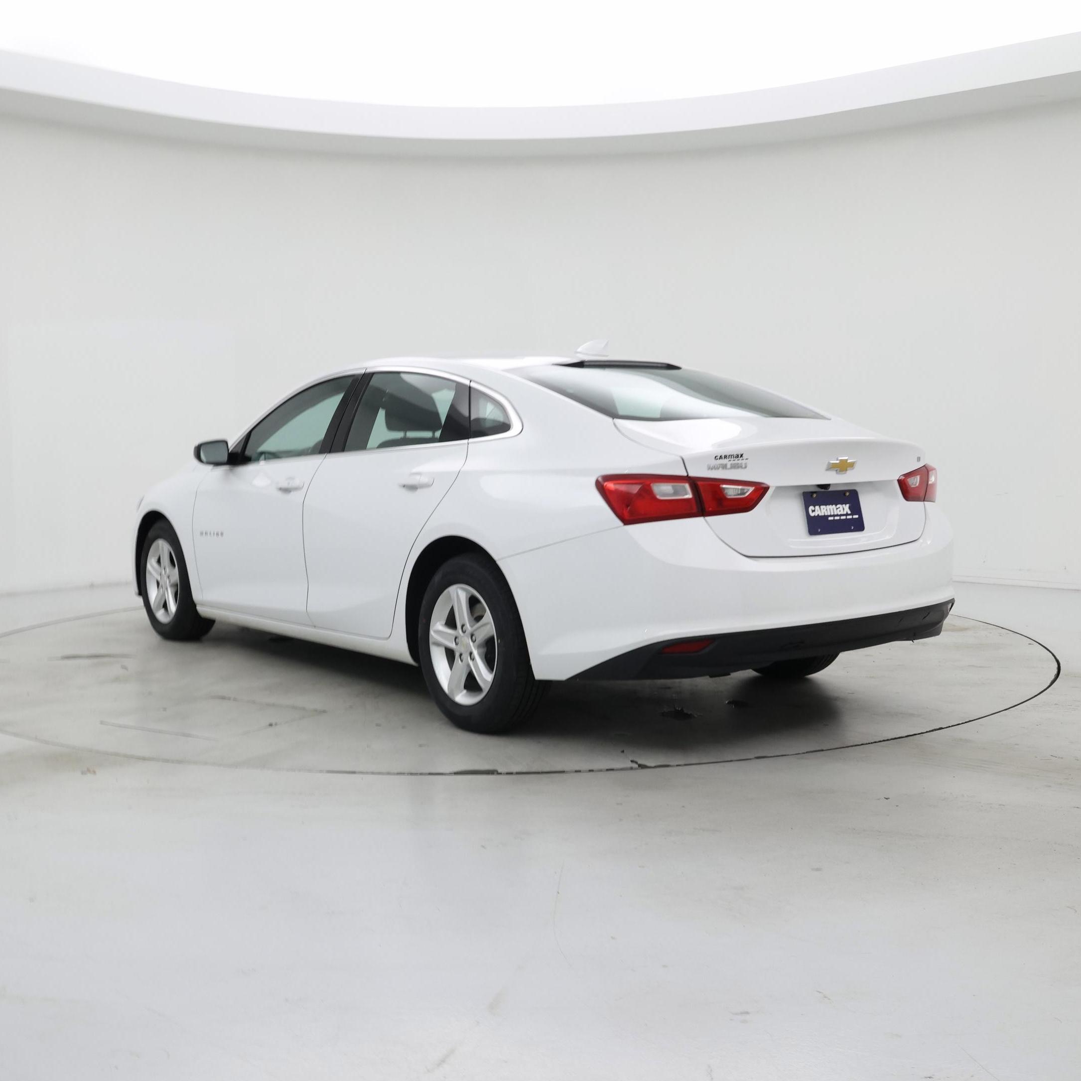 Thumbnail: 2023 Chevrolet Malibu - 2