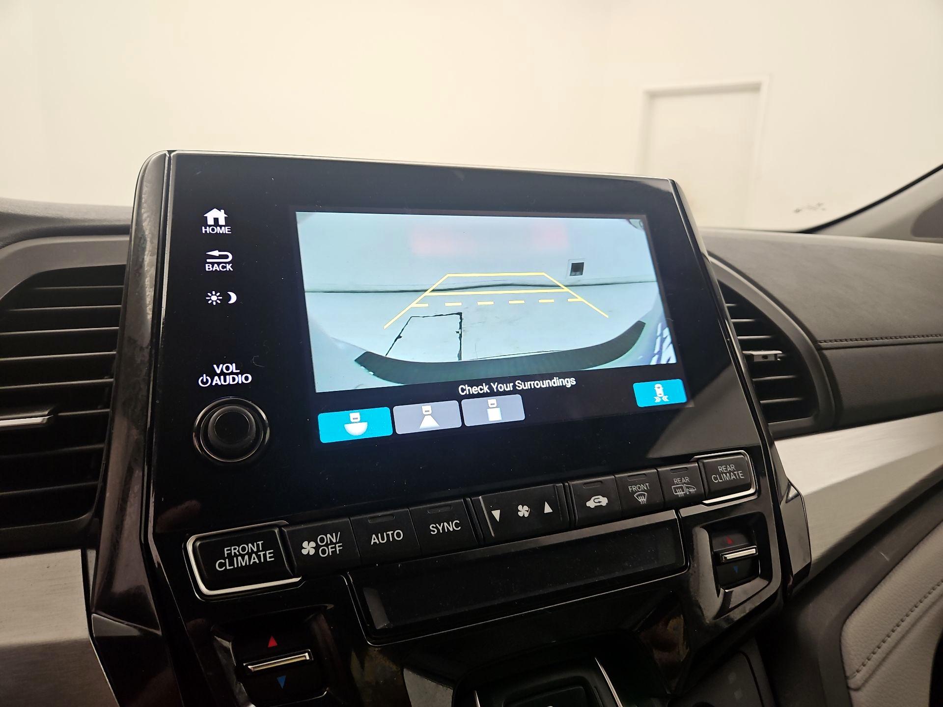 Thumbnail: 2023 Honda Odyssey - 14