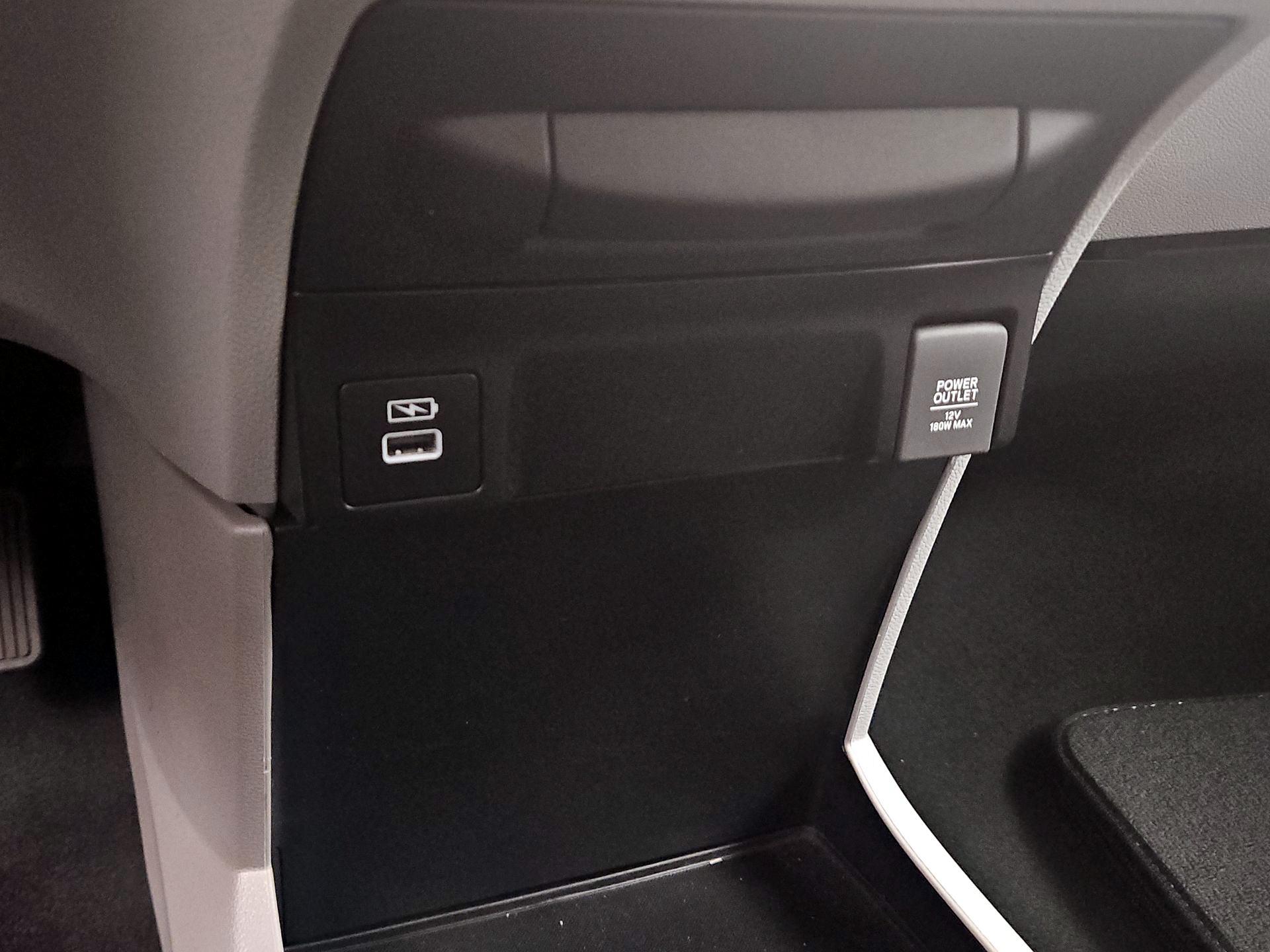 Thumbnail: 2023 Honda Odyssey - 18