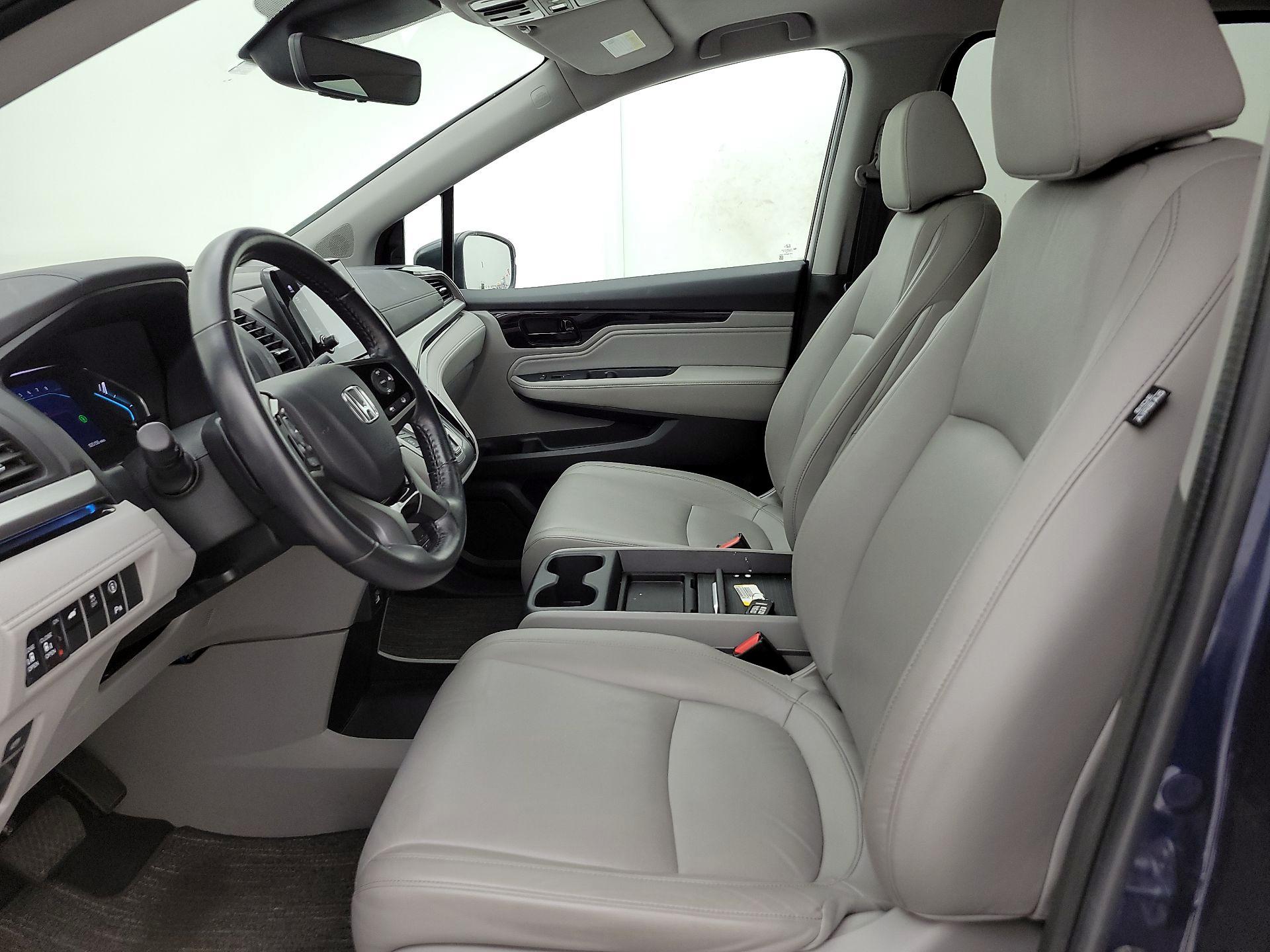 Thumbnail: 2023 Honda Odyssey - 11