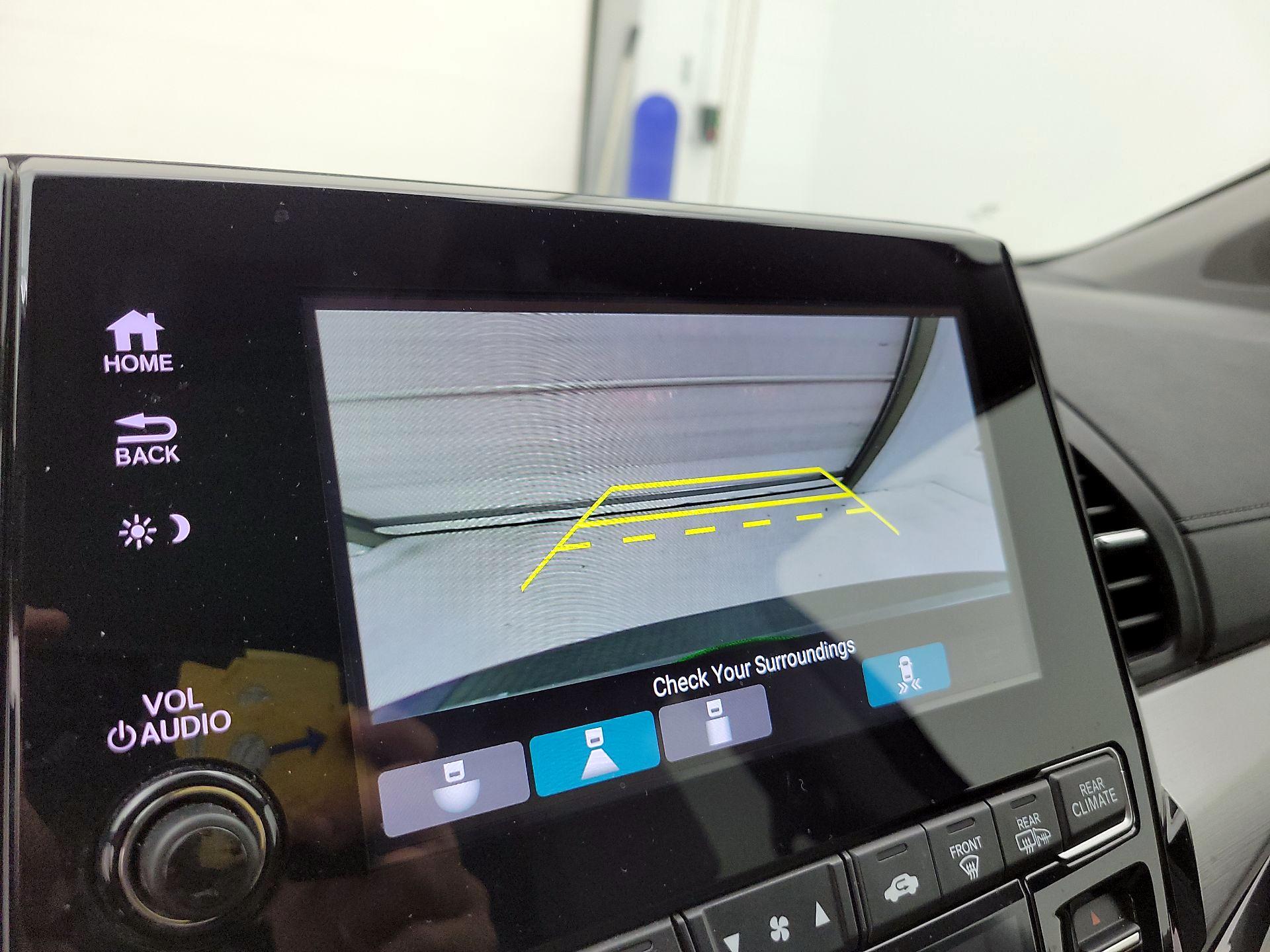 Thumbnail: 2023 Honda Odyssey - 14