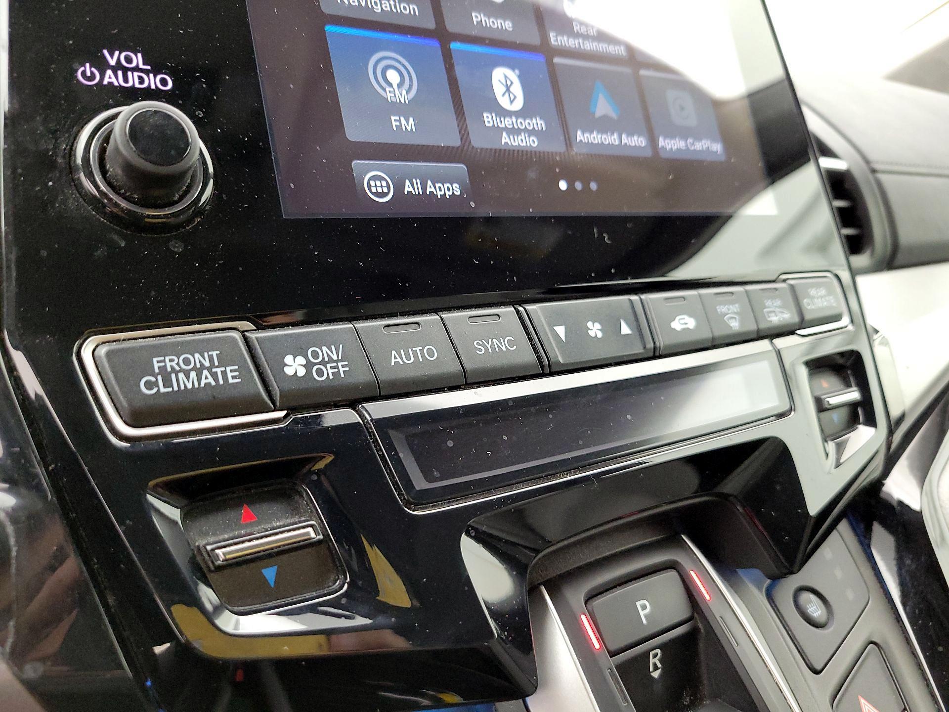 Thumbnail: 2023 Honda Odyssey - 16