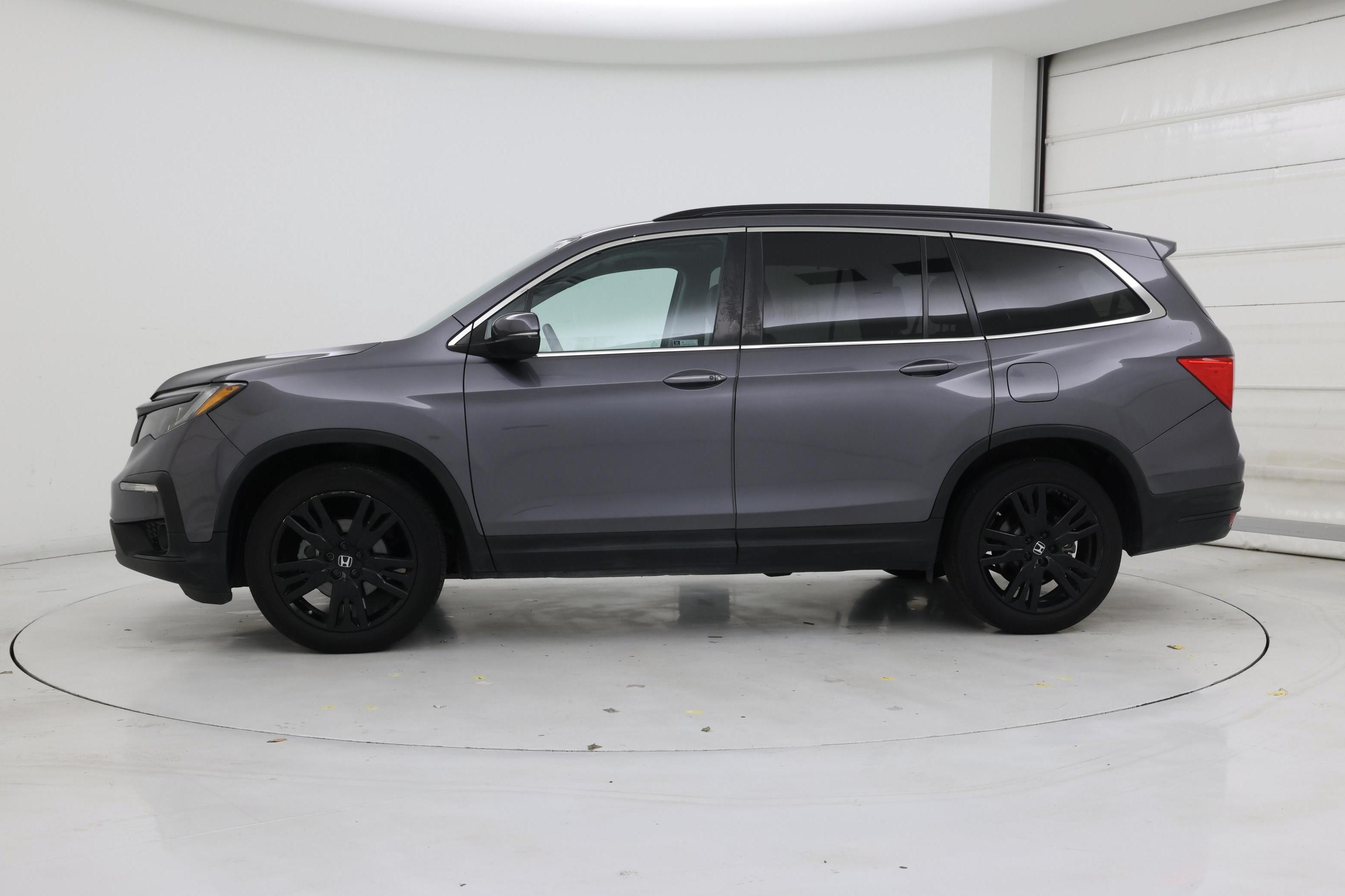 Thumbnail: 2021 Honda Pilot - 3