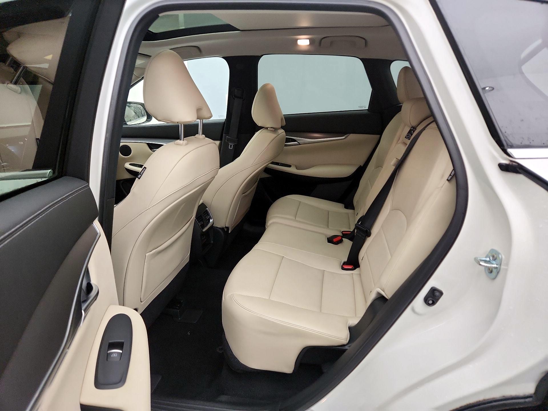 Thumbnail: 2022 INFINITI QX50 - 20