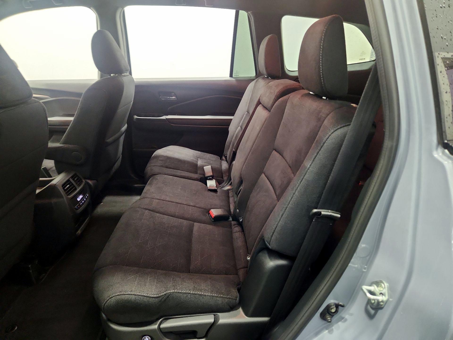 Thumbnail: 2022 Honda Pilot - 19