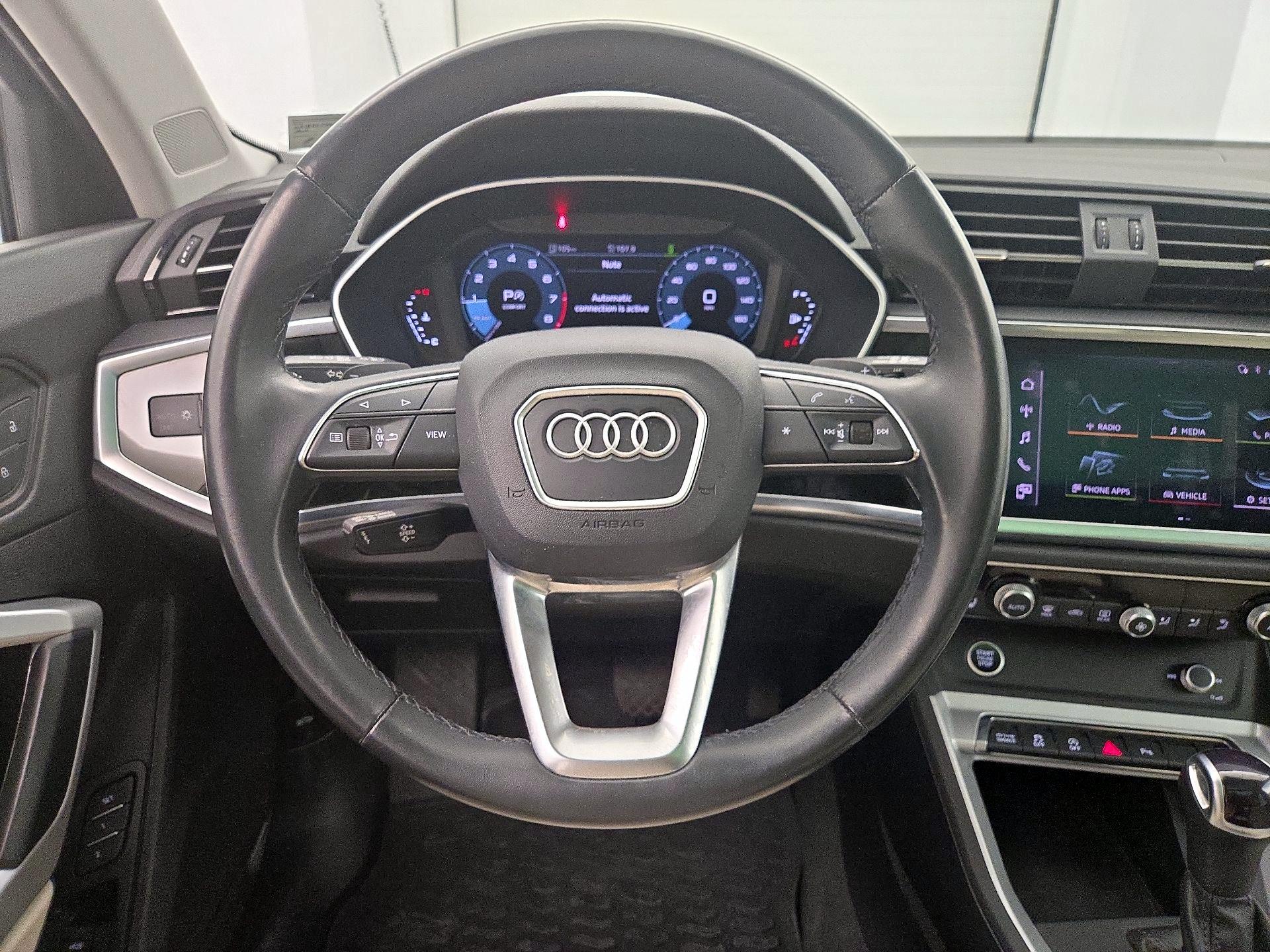 Thumbnail: 2022 Audi Q3 - 10