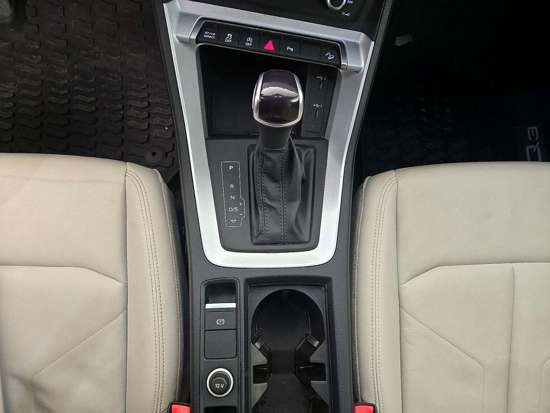 Thumbnail: 2022 Audi Q3 - 17