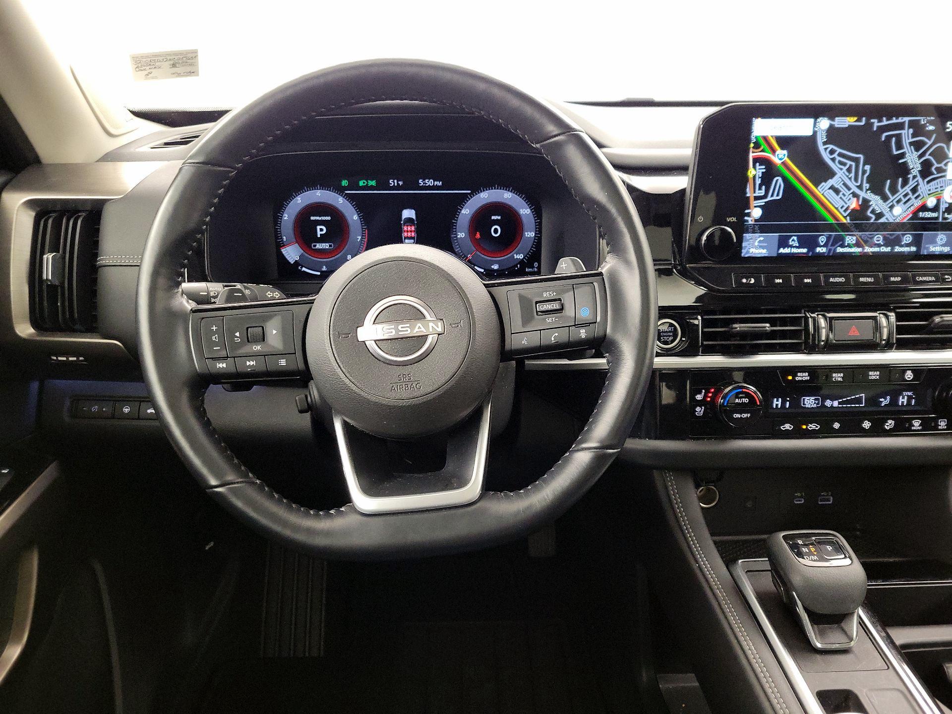 Thumbnail: 2022 Nissan Pathfinder - 10