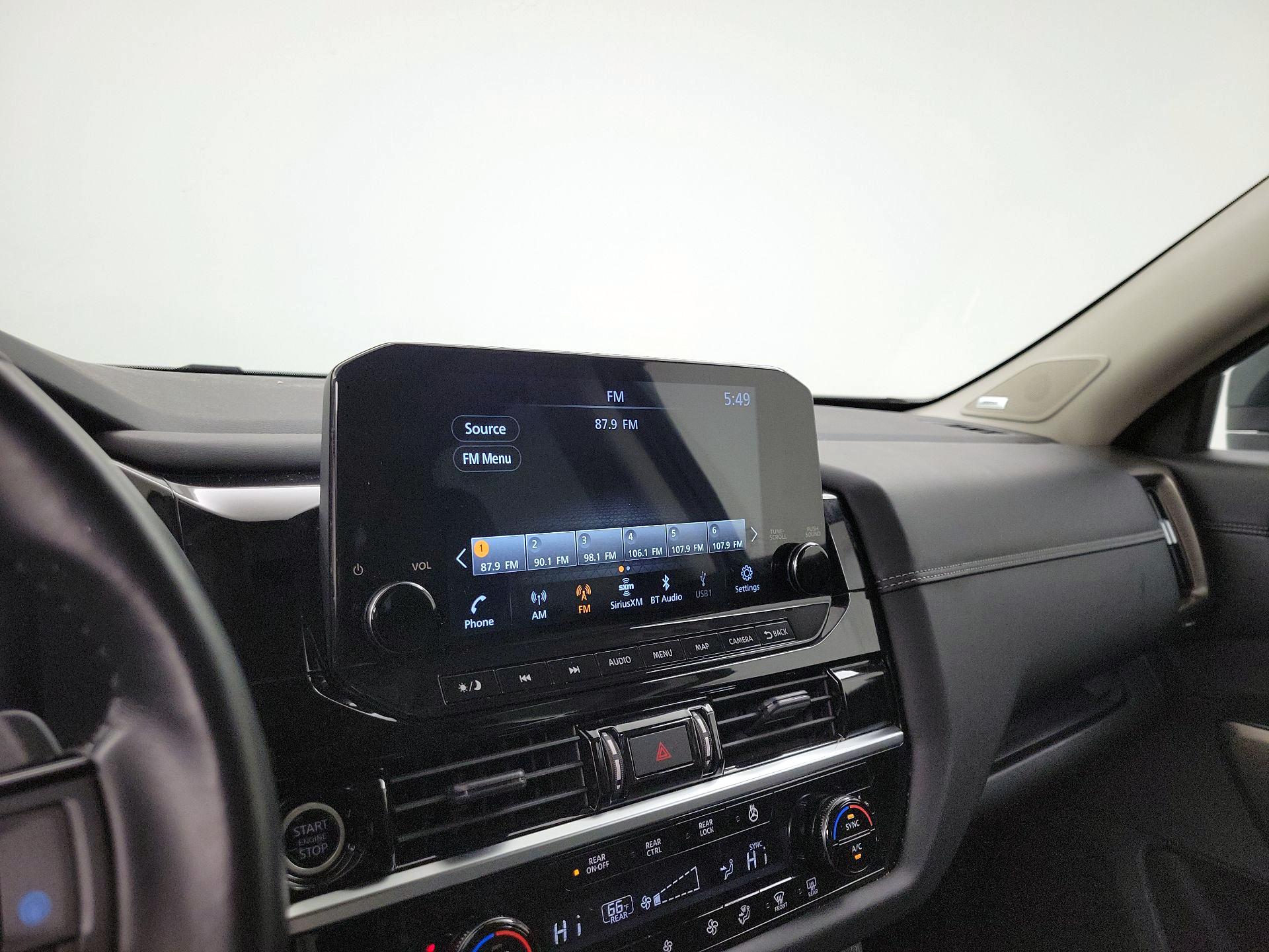 Thumbnail: 2022 Nissan Pathfinder - 16