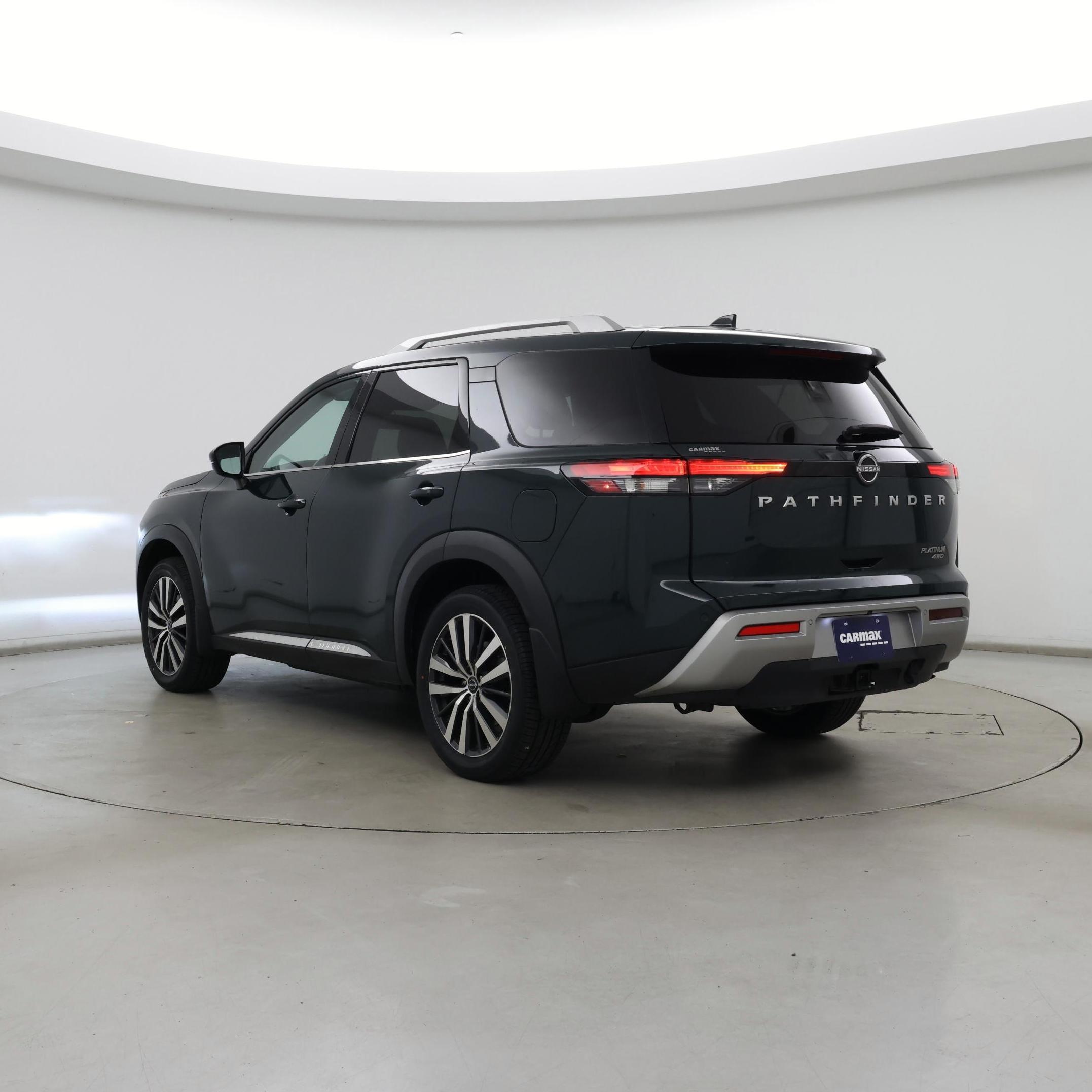 Thumbnail: 2022 Nissan Pathfinder - 2