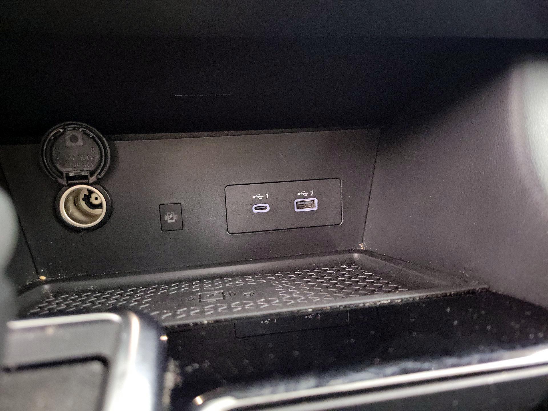 Thumbnail: 2022 Nissan Pathfinder - 19