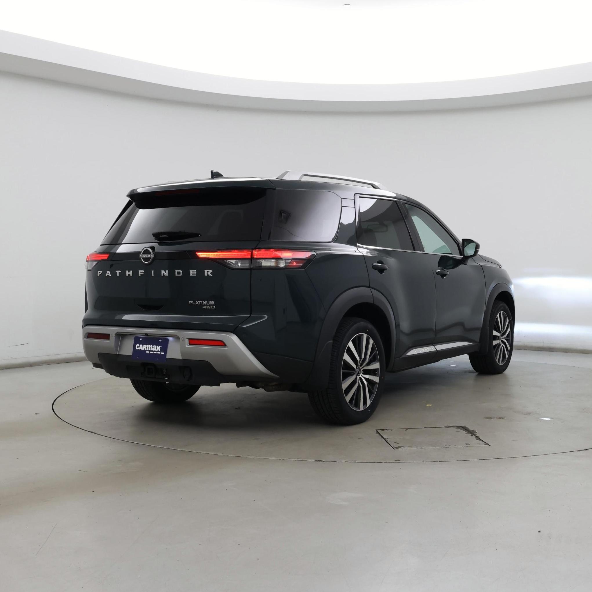 Thumbnail: 2022 Nissan Pathfinder - 8