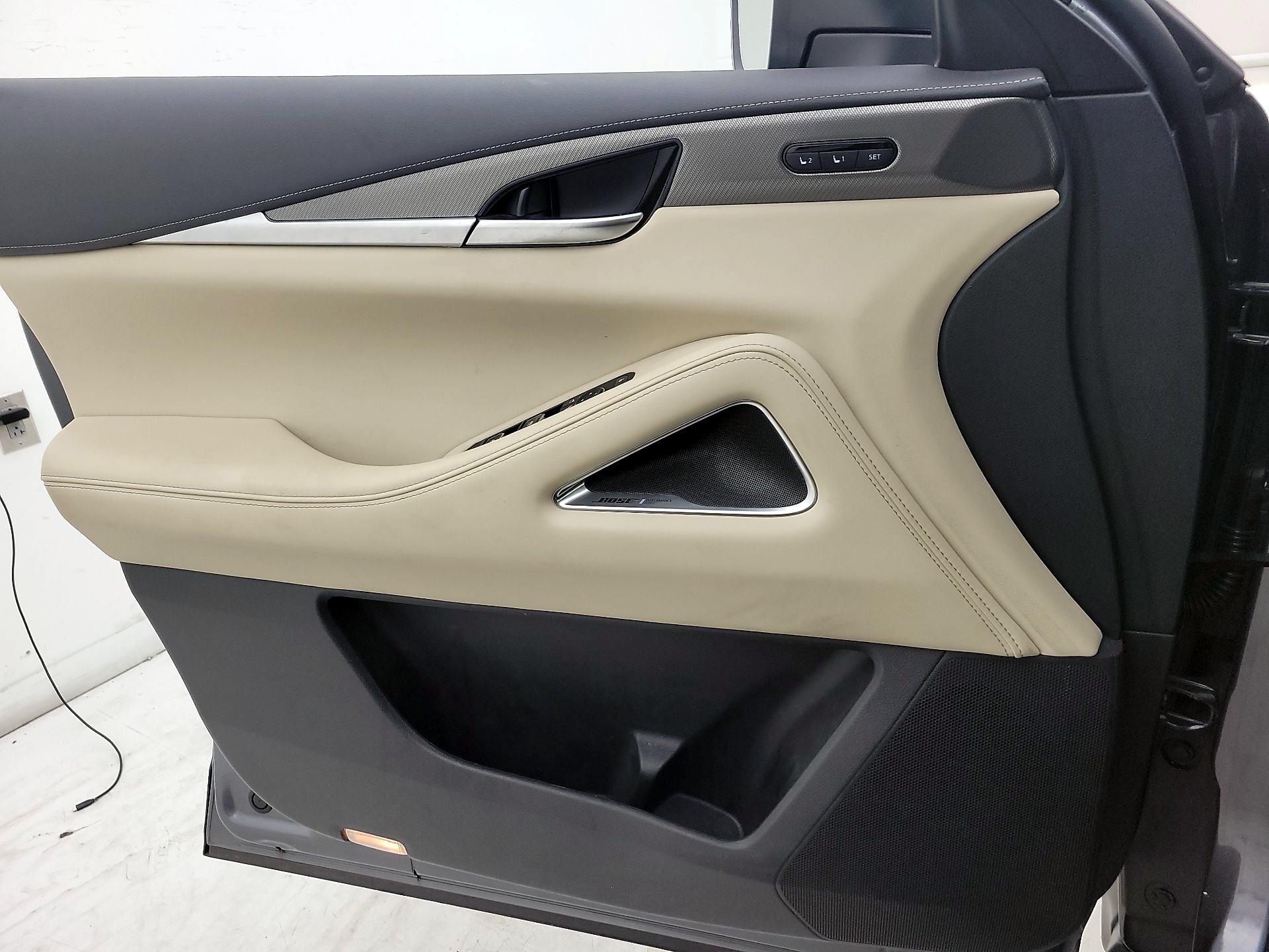 Thumbnail: 2023 INFINITI QX60 - 12