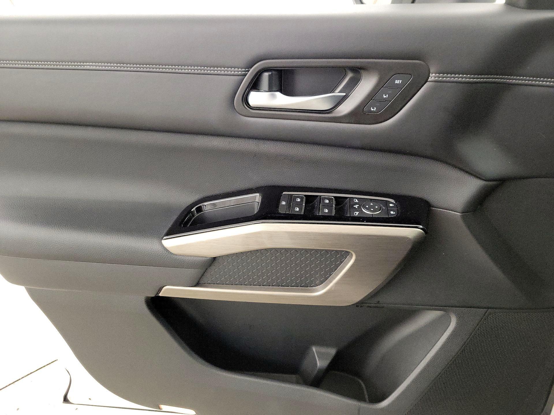 Thumbnail: 2022 Nissan Pathfinder - 12