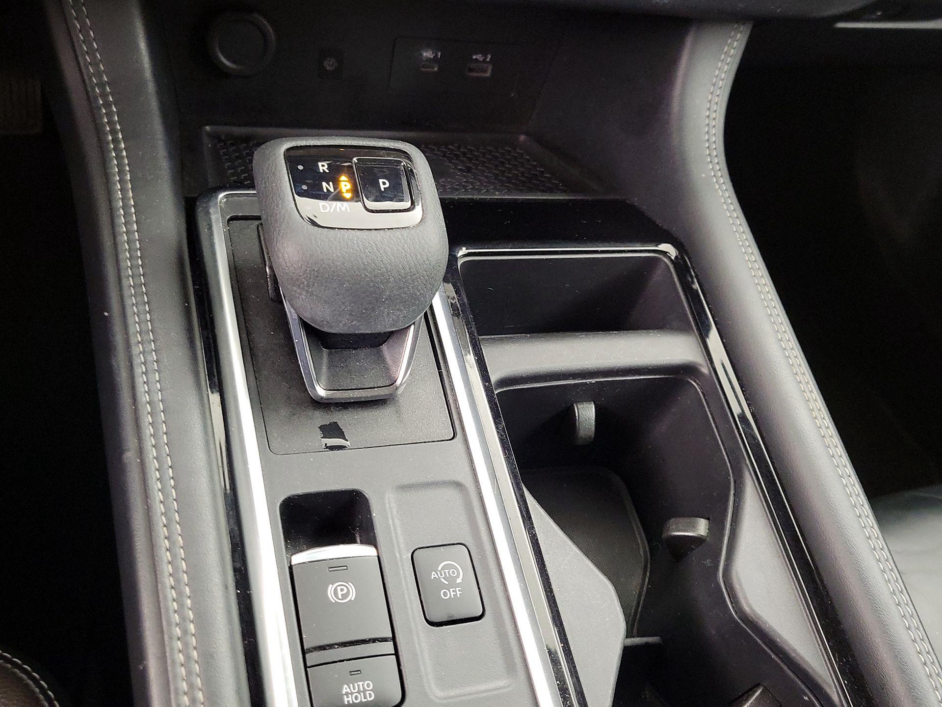 Thumbnail: 2022 Nissan Pathfinder - 18