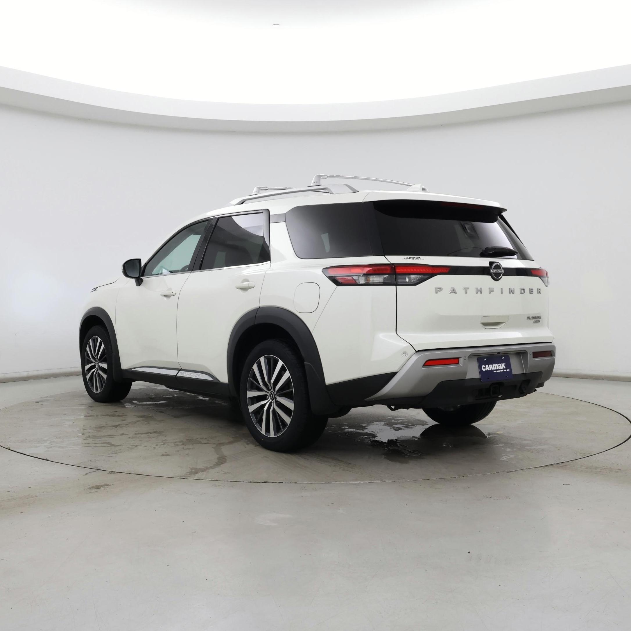 Thumbnail: 2022 Nissan Pathfinder - 2