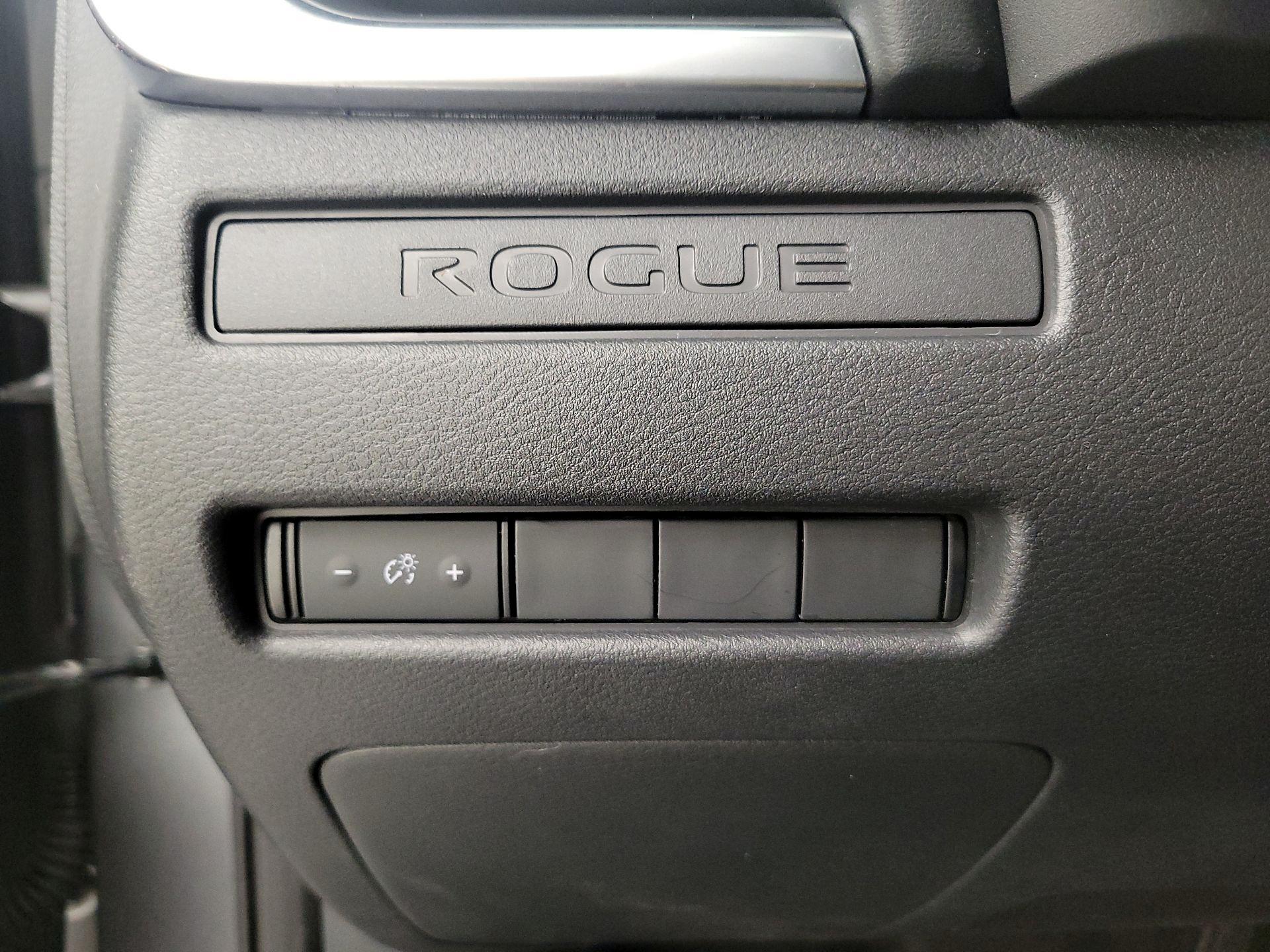 Thumbnail: 2023 Nissan Rogue - 13