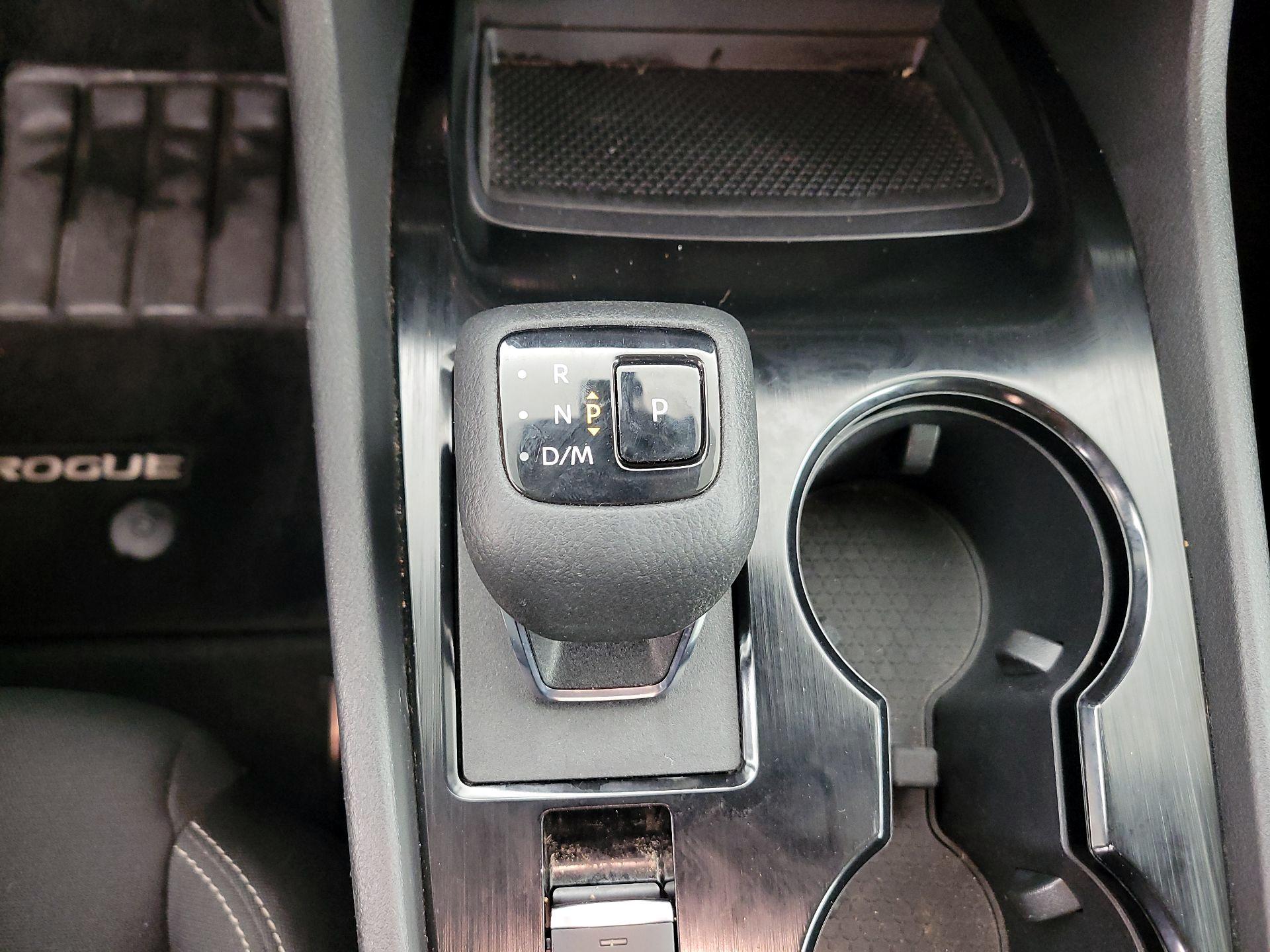 Thumbnail: 2023 Nissan Rogue - 17