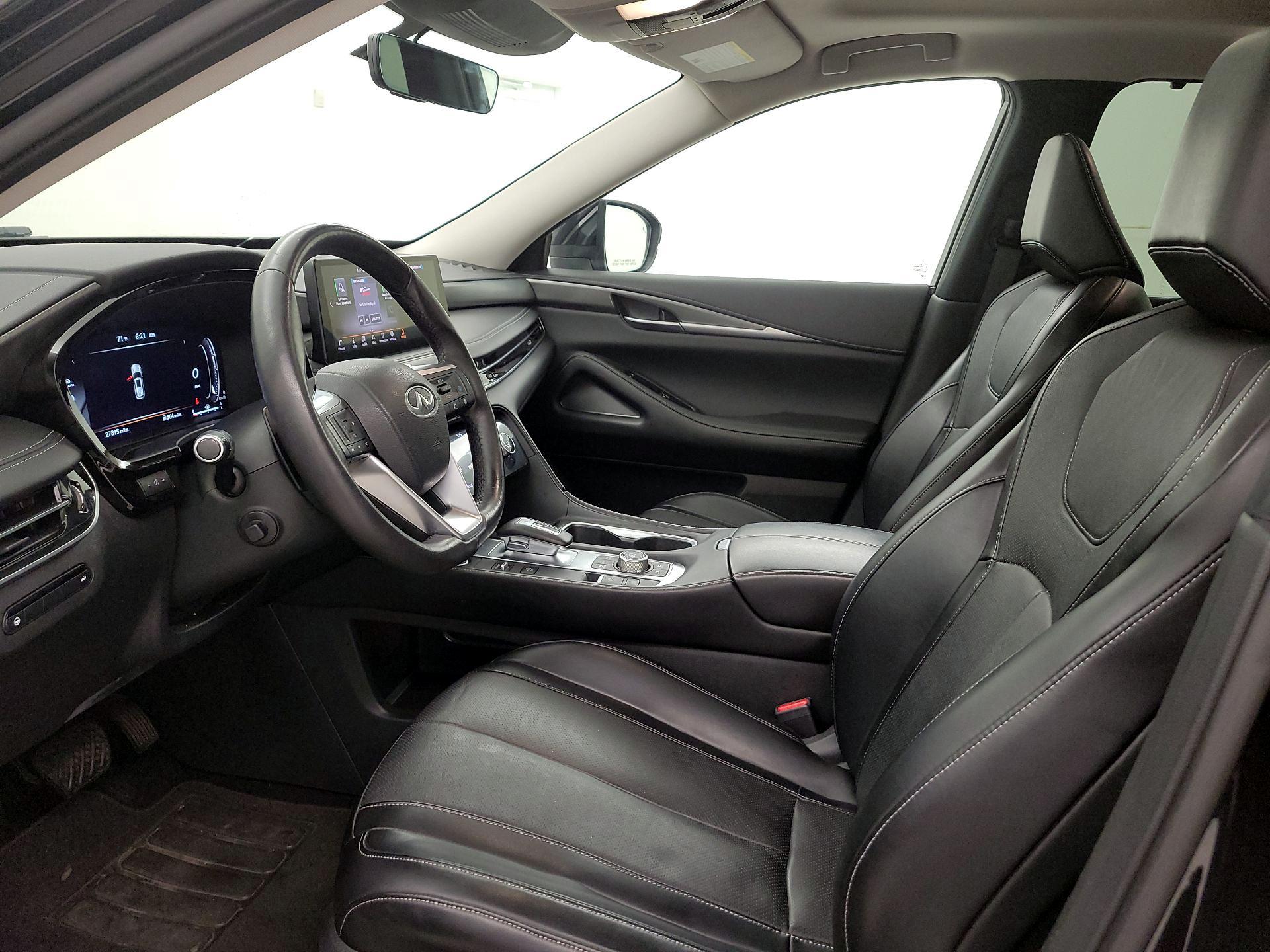 Thumbnail: 2023 INFINITI QX60 - 11