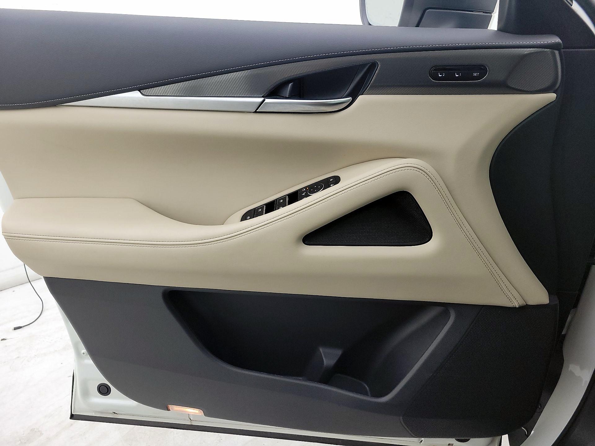 Thumbnail: 2023 INFINITI QX60 - 12