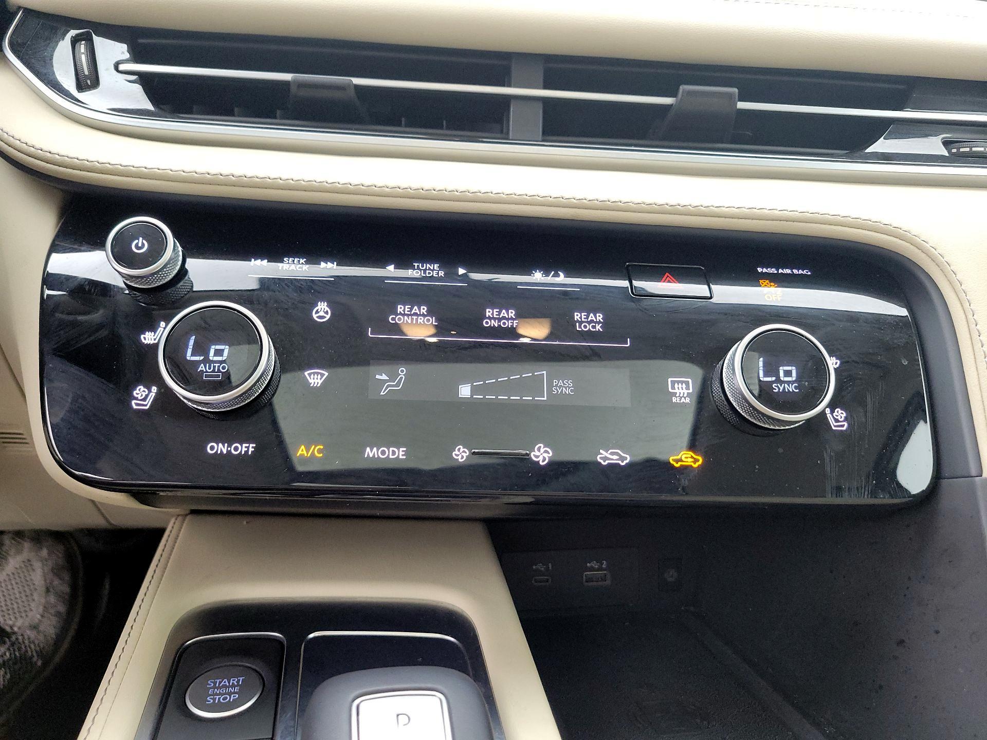 Thumbnail: 2023 INFINITI QX60 - 17