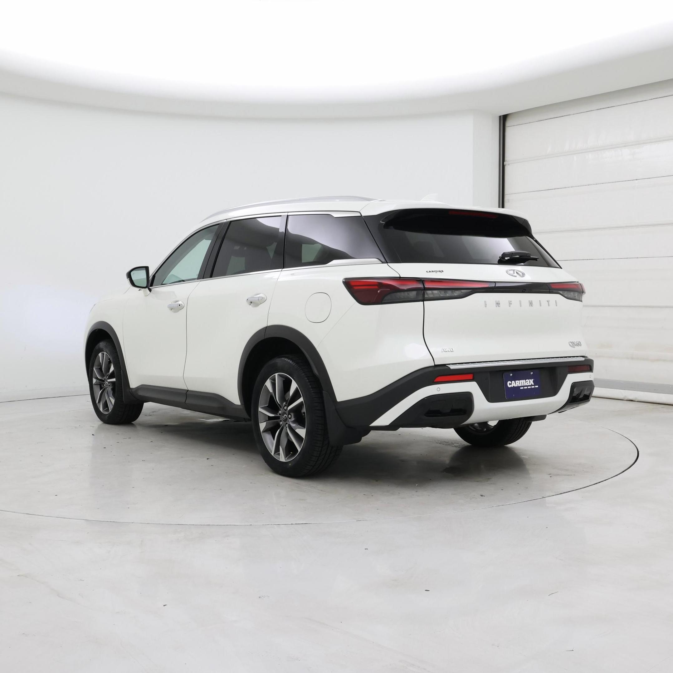 Thumbnail: 2023 INFINITI QX60 - 2