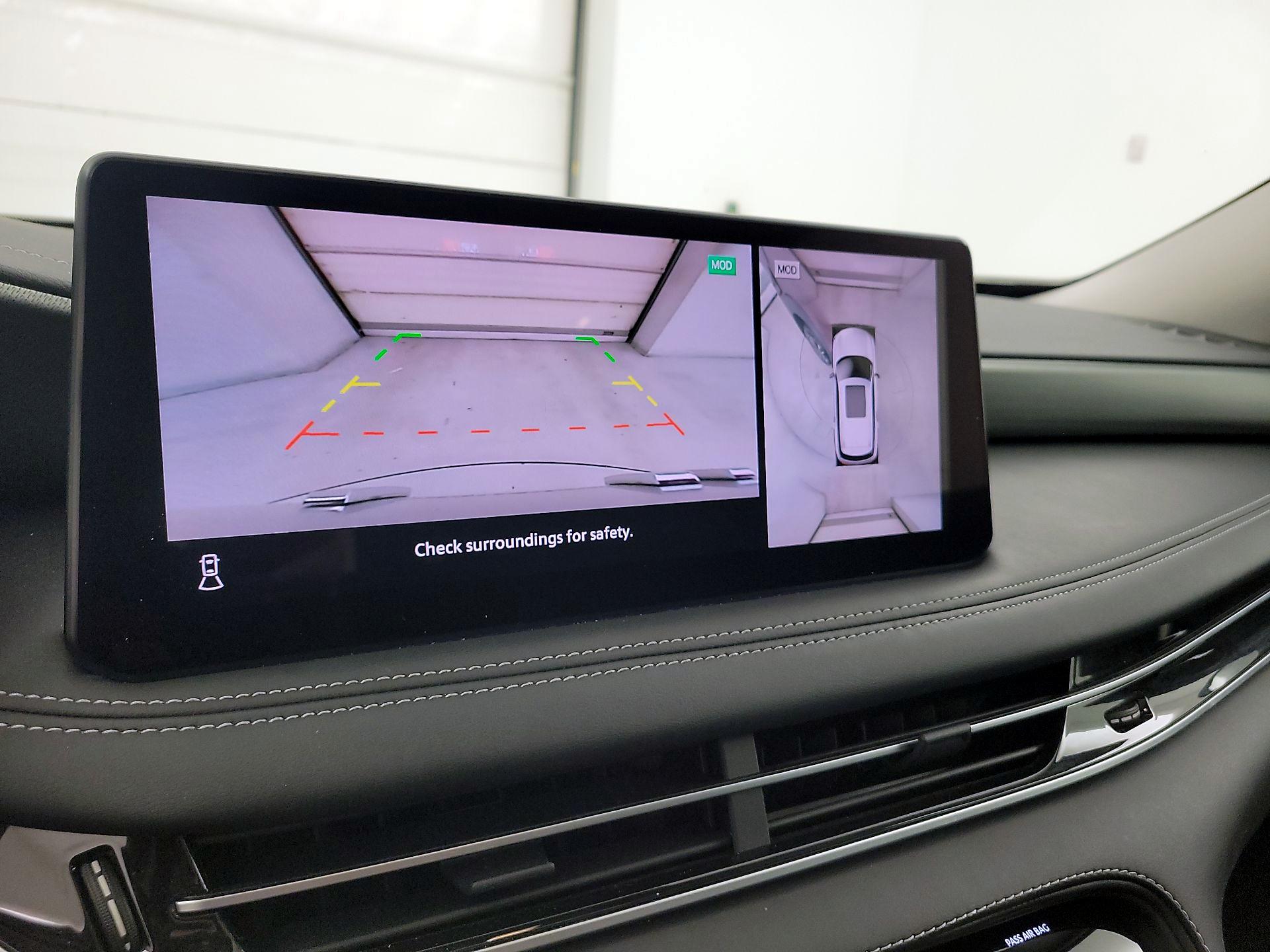 Thumbnail: 2023 INFINITI QX60 - 15