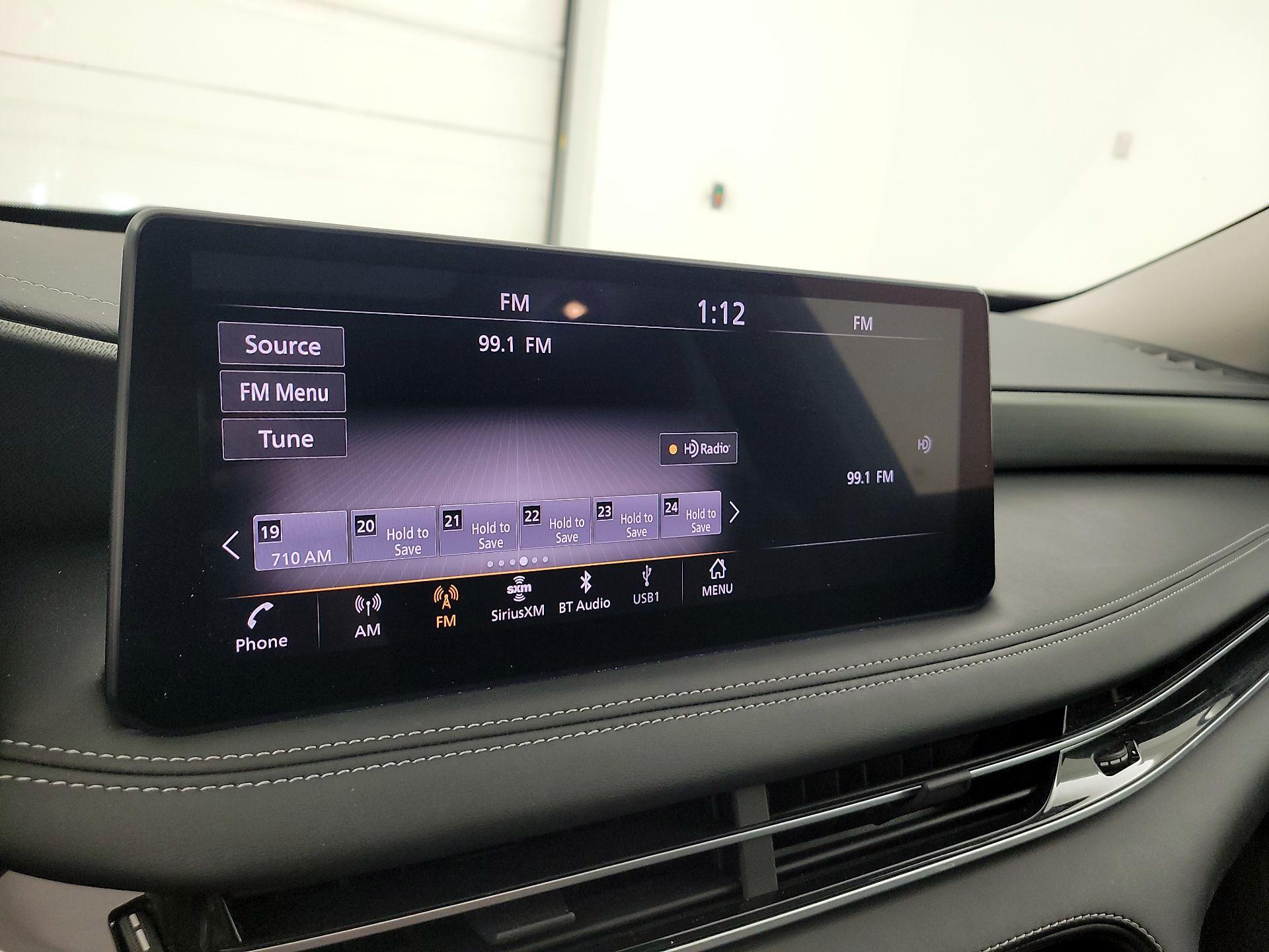 Thumbnail: 2023 INFINITI QX60 - 16