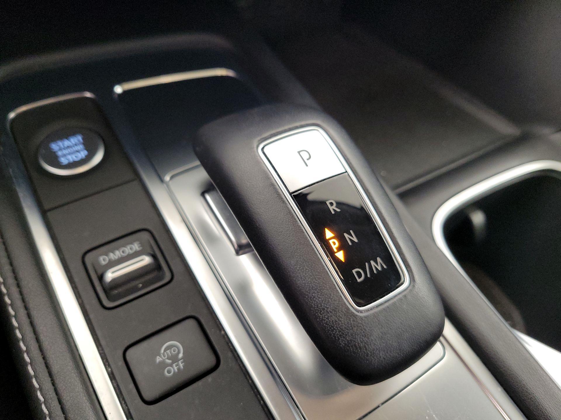 Thumbnail: 2023 INFINITI QX60 - 18