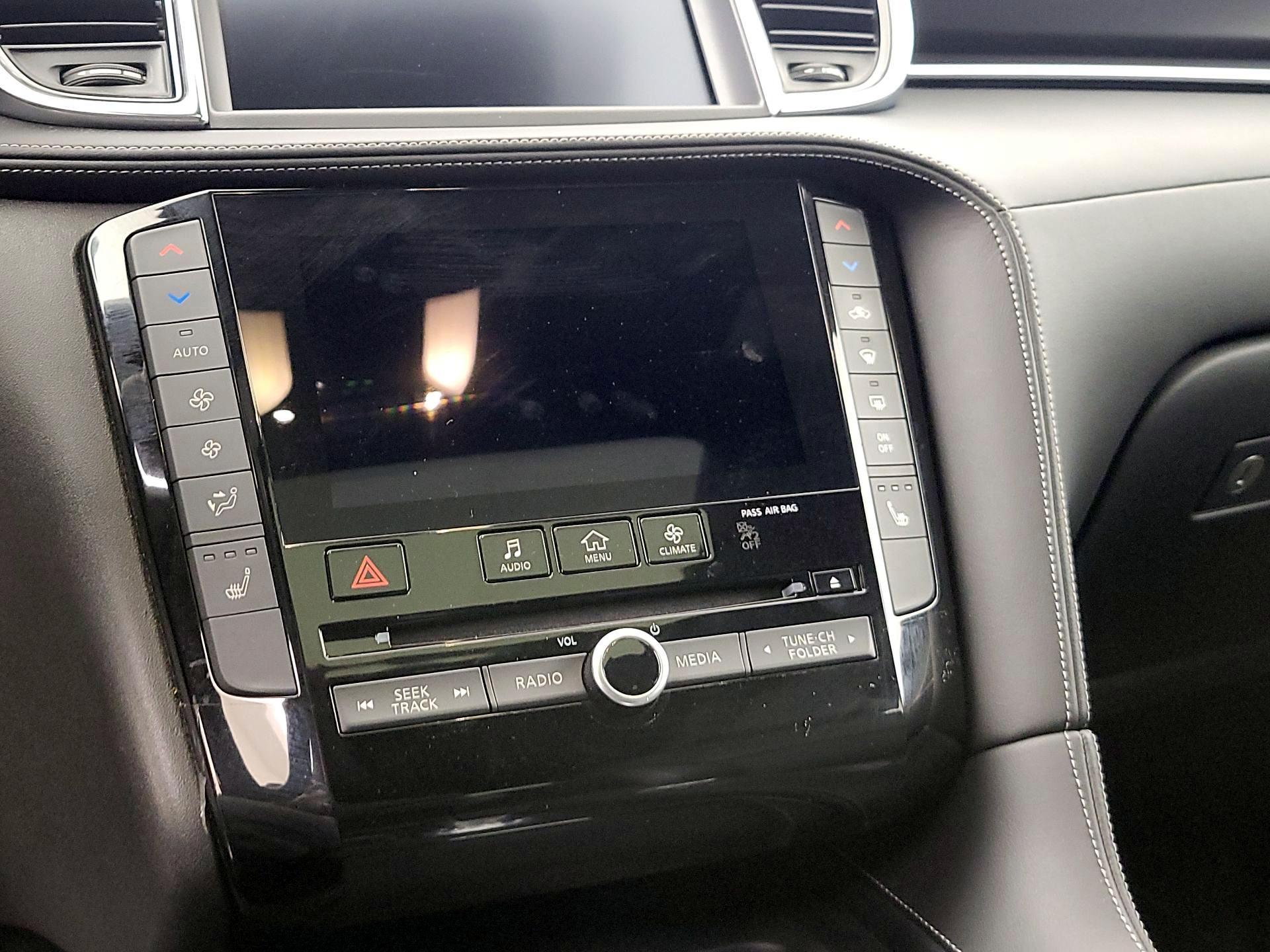 Thumbnail: 2023 INFINITI QX55 - 16