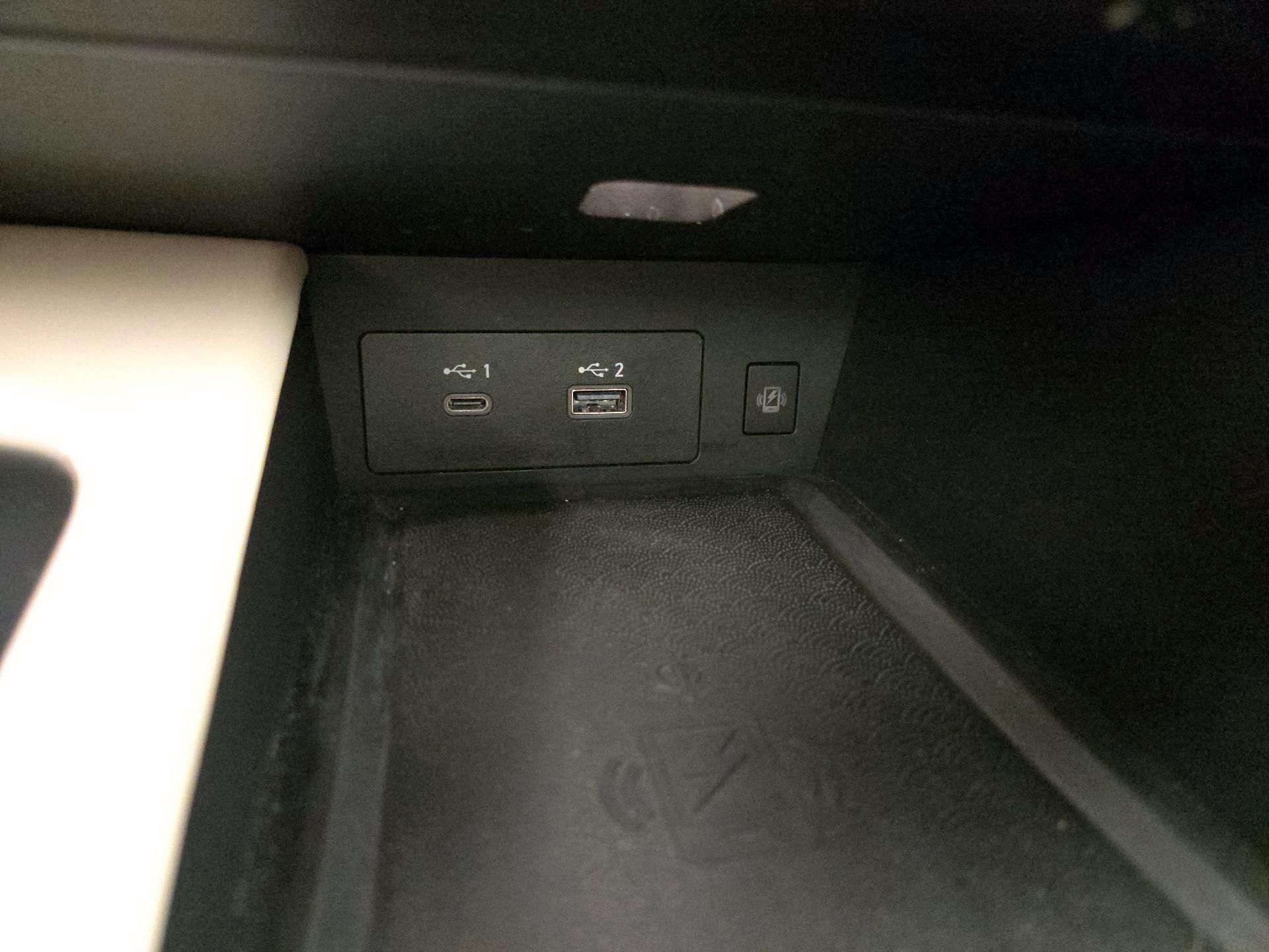 Thumbnail: 2023 INFINITI QX60 - 19