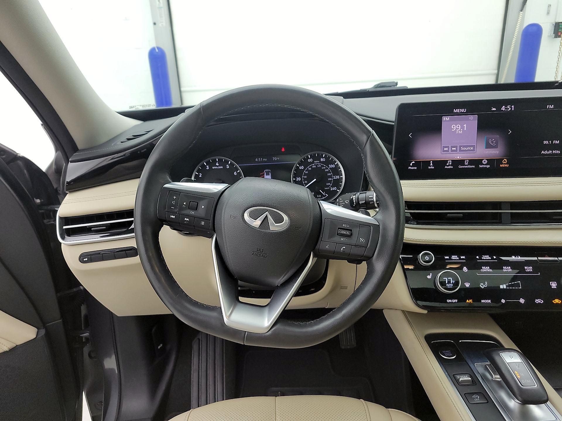 Thumbnail: 2023 INFINITI QX60 - 10