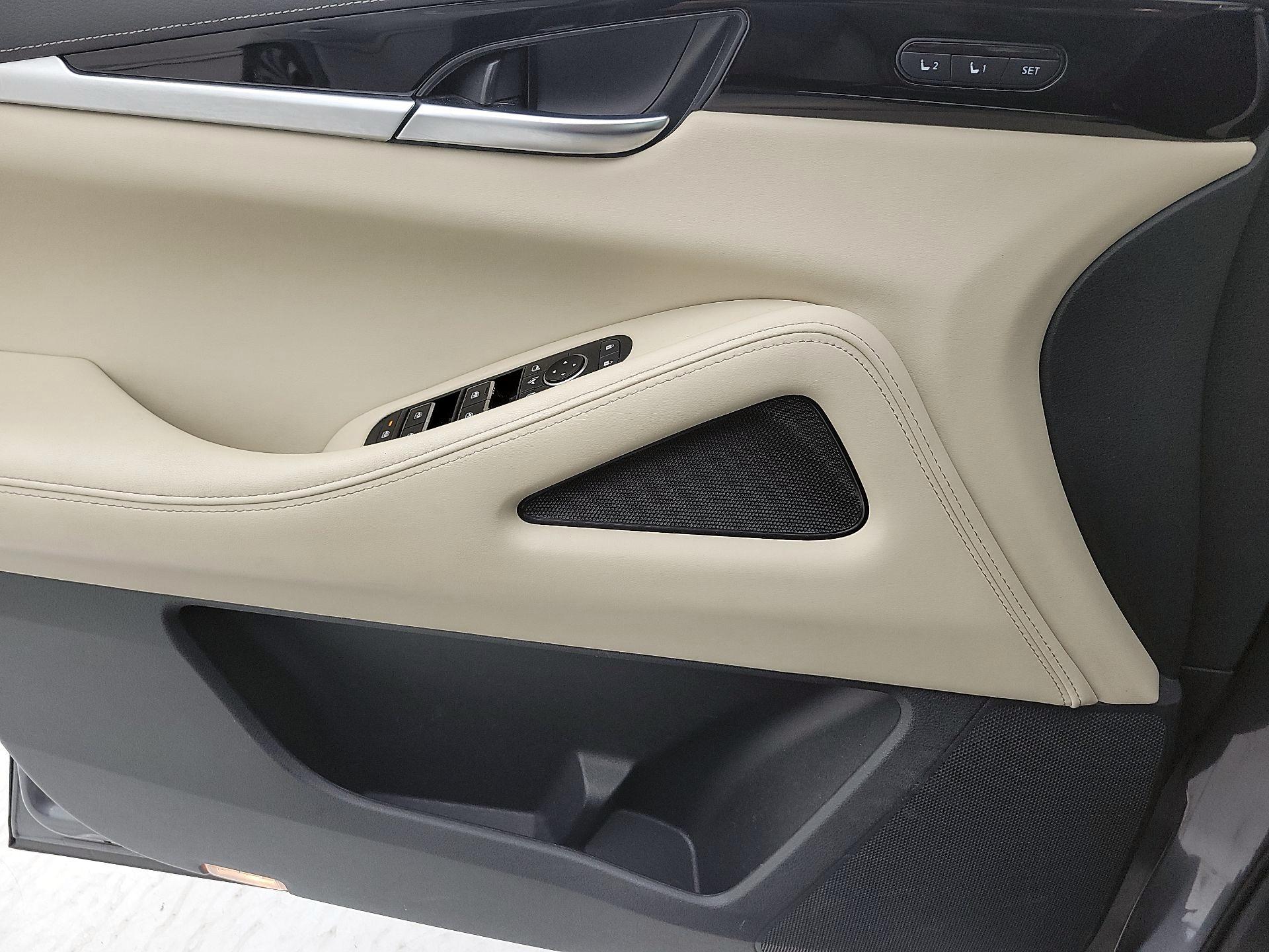 Thumbnail: 2023 INFINITI QX60 - 12