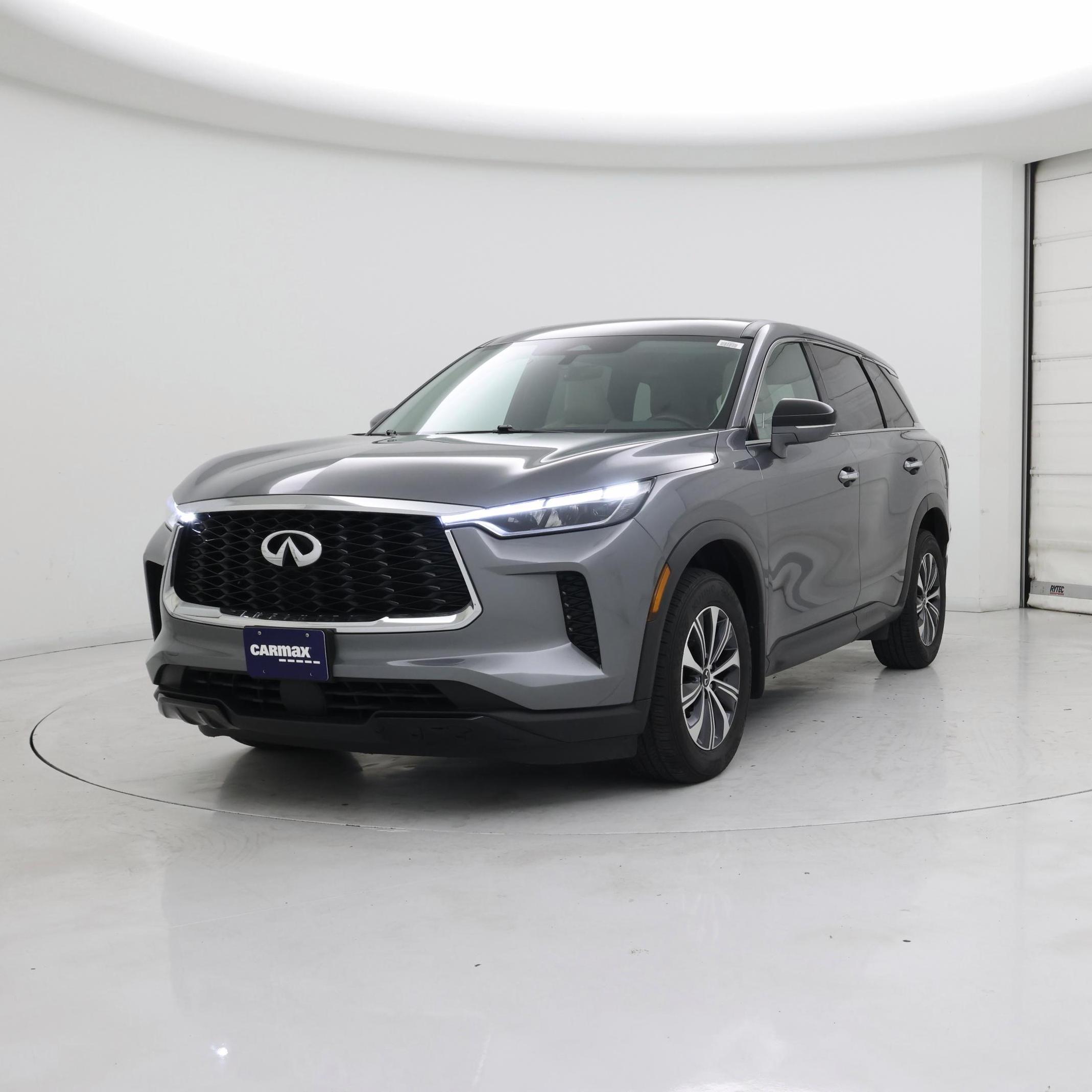 Thumbnail: 2023 INFINITI QX60 - 4