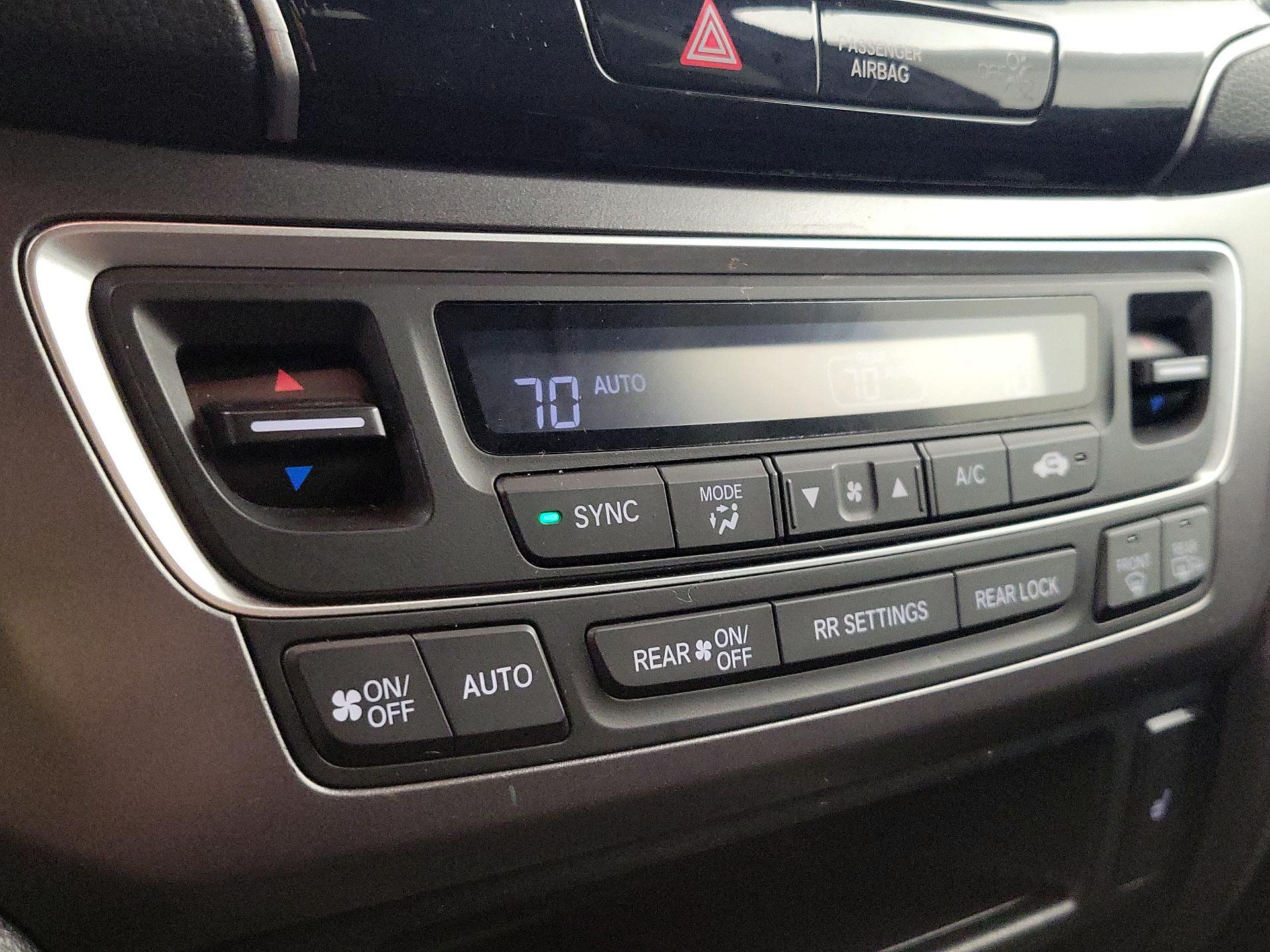 Thumbnail: 2022 Honda Pilot - 16